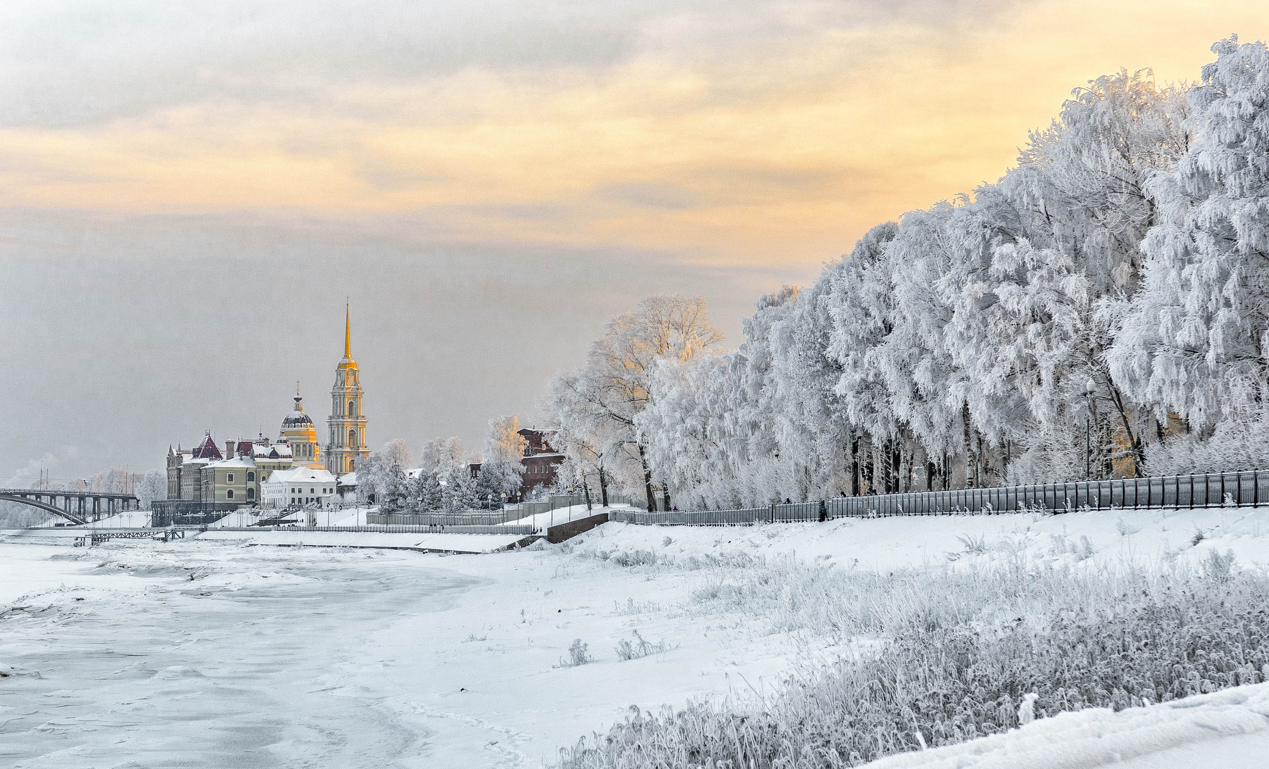Новогодний Огонек В Рыбинске (8/17)