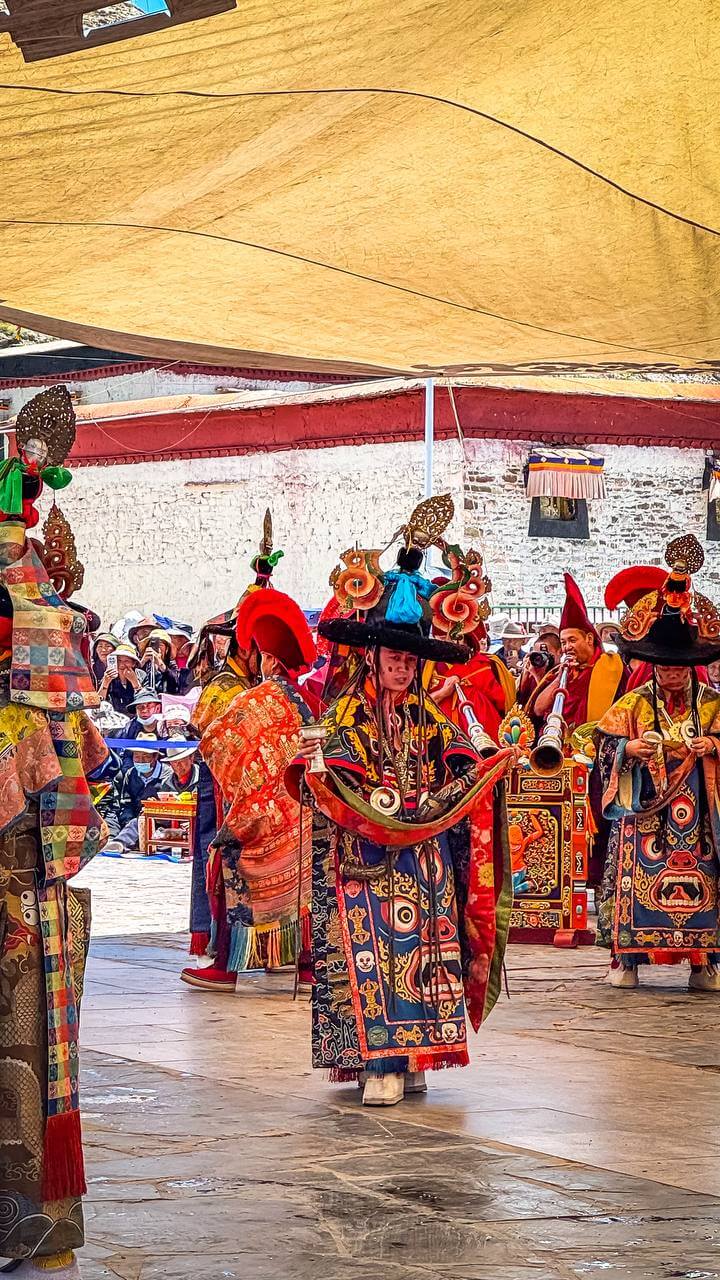 Тибет. Лхаса-Кайлаш. Тур с корой вокруг Кайлаша. Гид буддолог. Отели 4-5. (95/135)