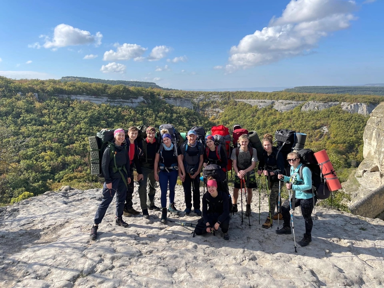 Поход по Крыму: от пещерных городов до Черного моря (1/8)