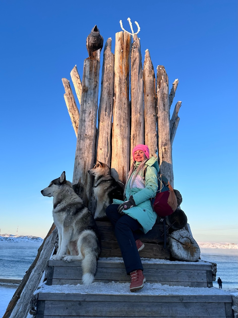 Териберка, киты и северное сияние. Комфорт-тур до 6 чел. Тундра, хаски и олени