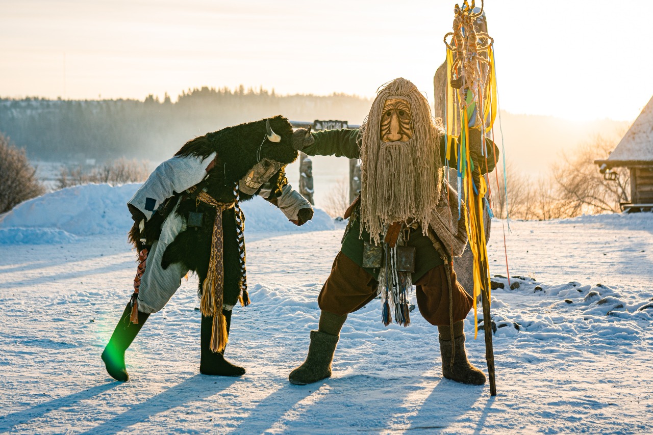 Сказка в Карелии. Комфорт тур до 8 чел. Дед Мороз, Ретропоезд, Рускеала, саамы, хаски (10/27)