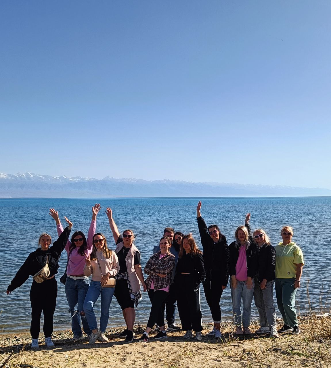 Майская сказка по красотам Кыргызстана (5/28)