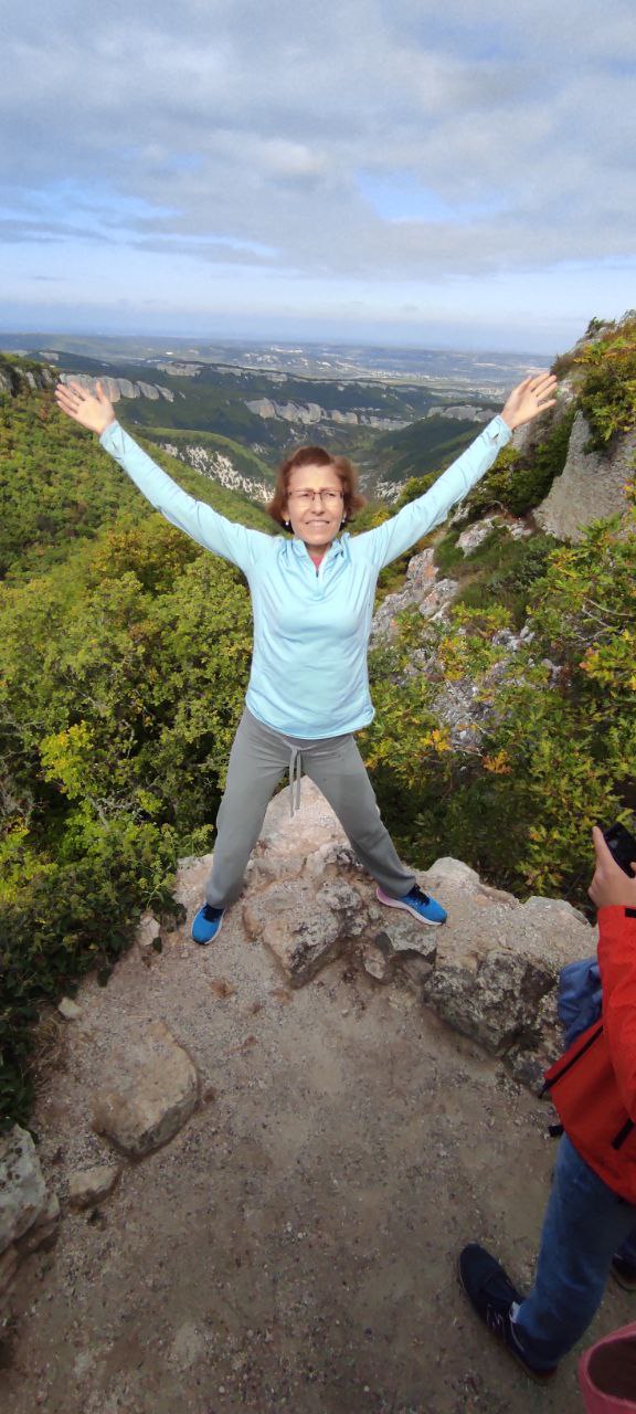 Йога трекинг тур по местам силы Крыма (14/57)