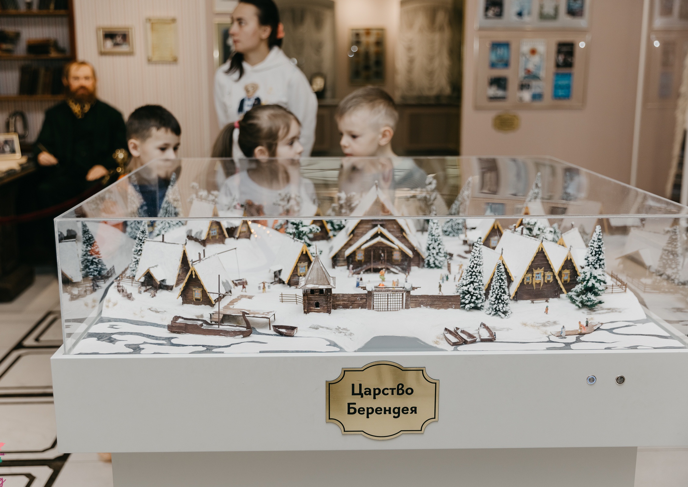 Семейный тур в Кострому  В гости к Снегурочке, 0+