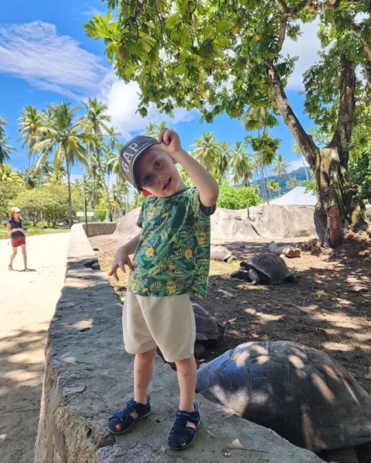 Отпуск для семьи: увлекательный тур под парусом на Сейшелах (3/37)
