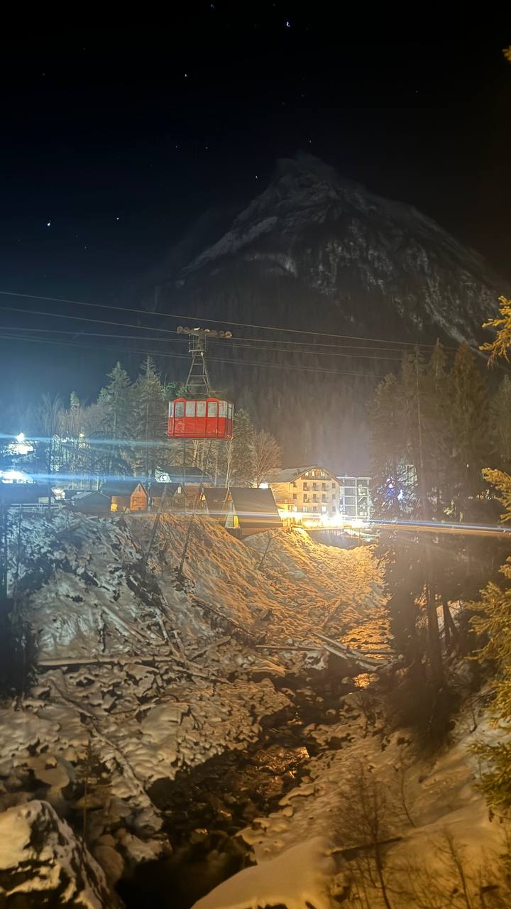 Новогодняя романтика гор: Домбай и Архыз