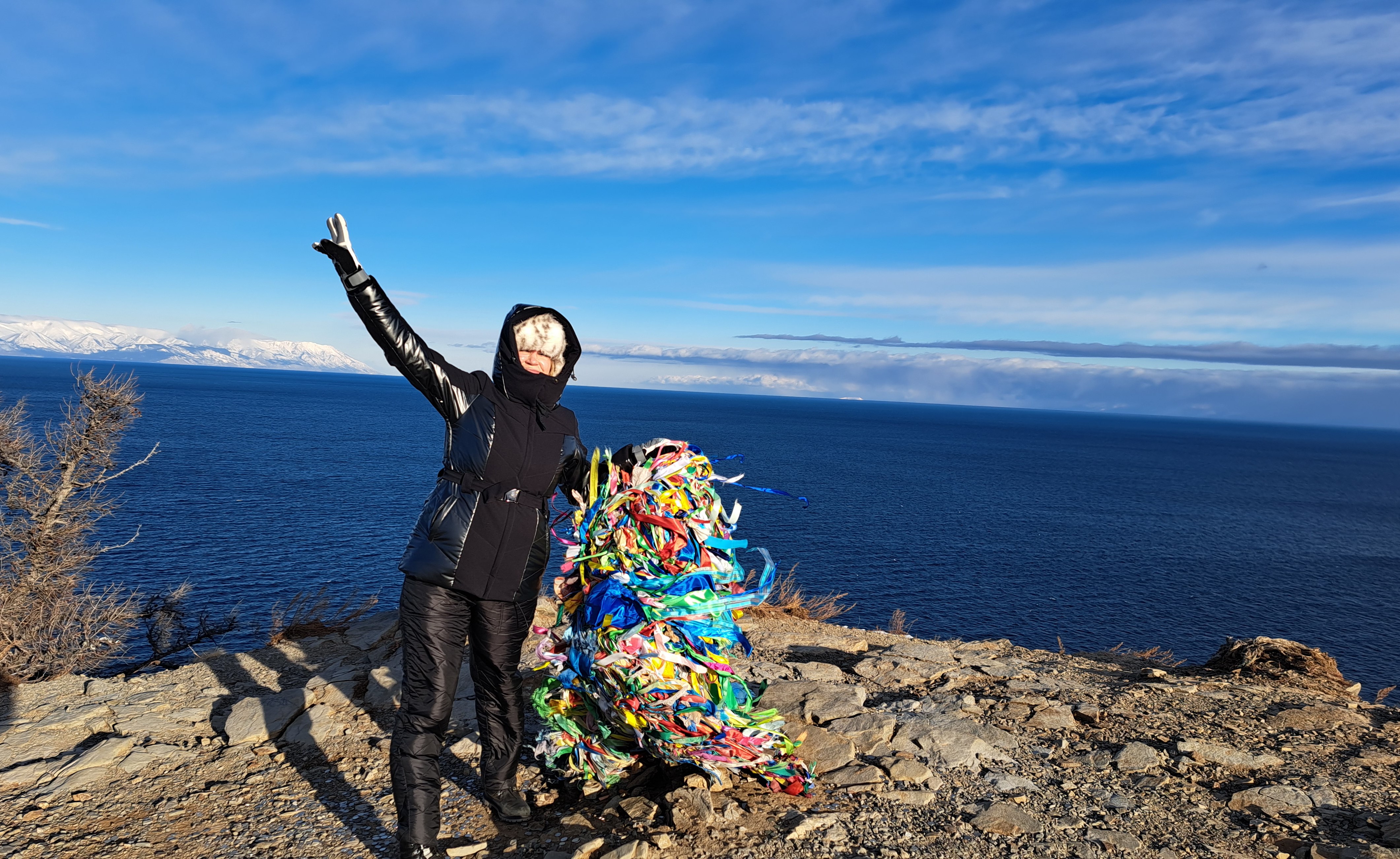 Зимний тур на Байкал: Два берега Байкала