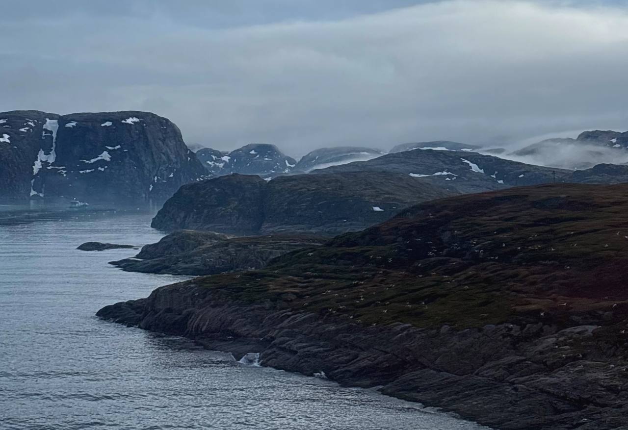 Териберка: место, где северный край встречается с теплом сердца. (6/11)