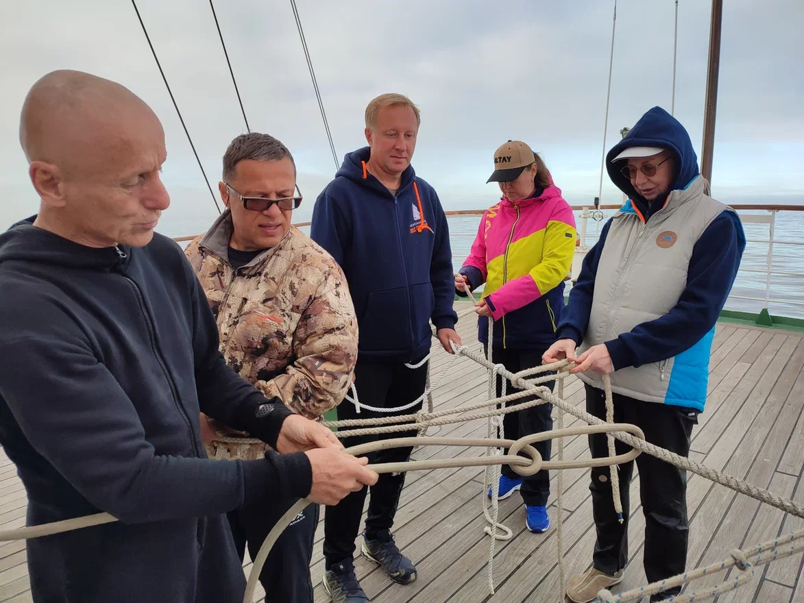 Дальний Восток: приключение на парусном фрегате Надежда (9/26)