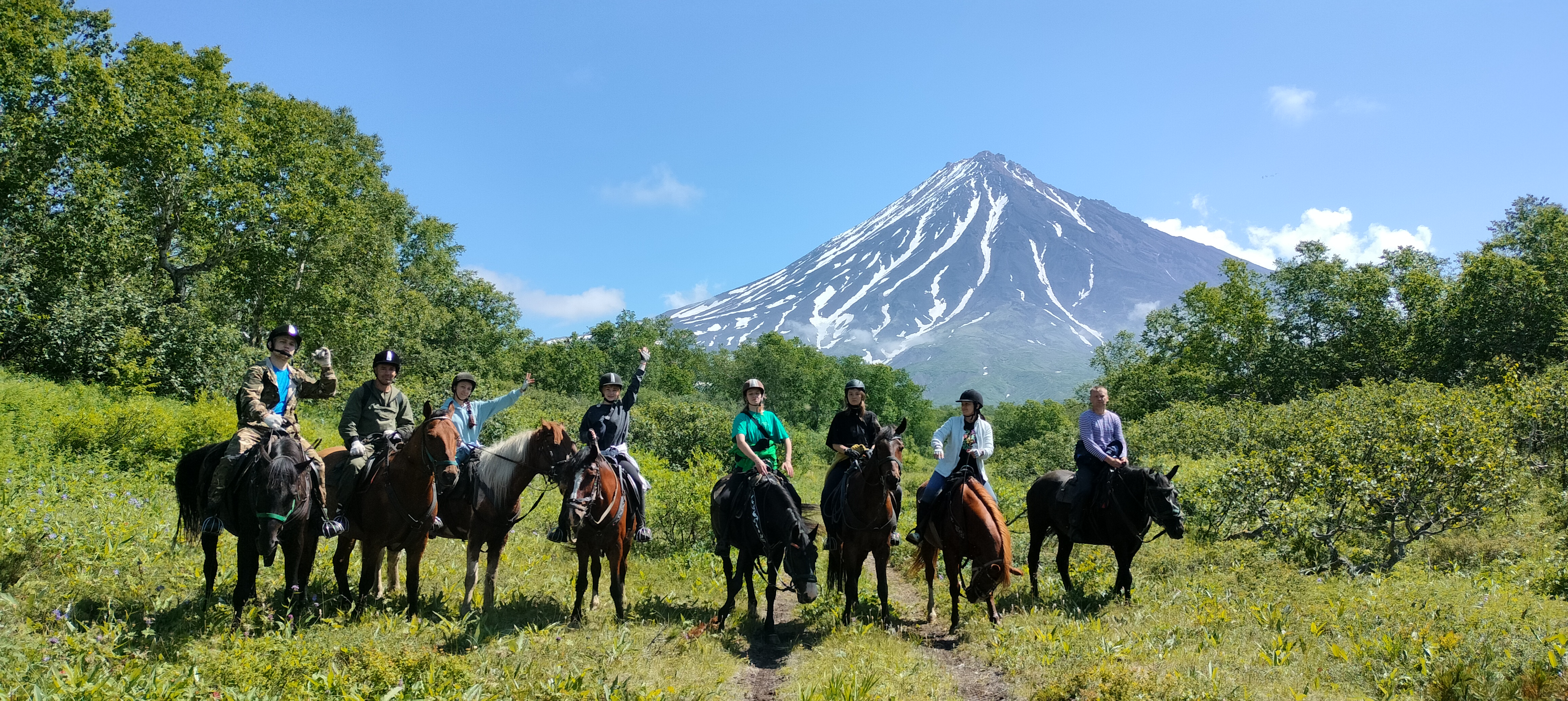 Конный тур к реке Дремучая: Следы последнего извержения Корякского вулкана (15/17)