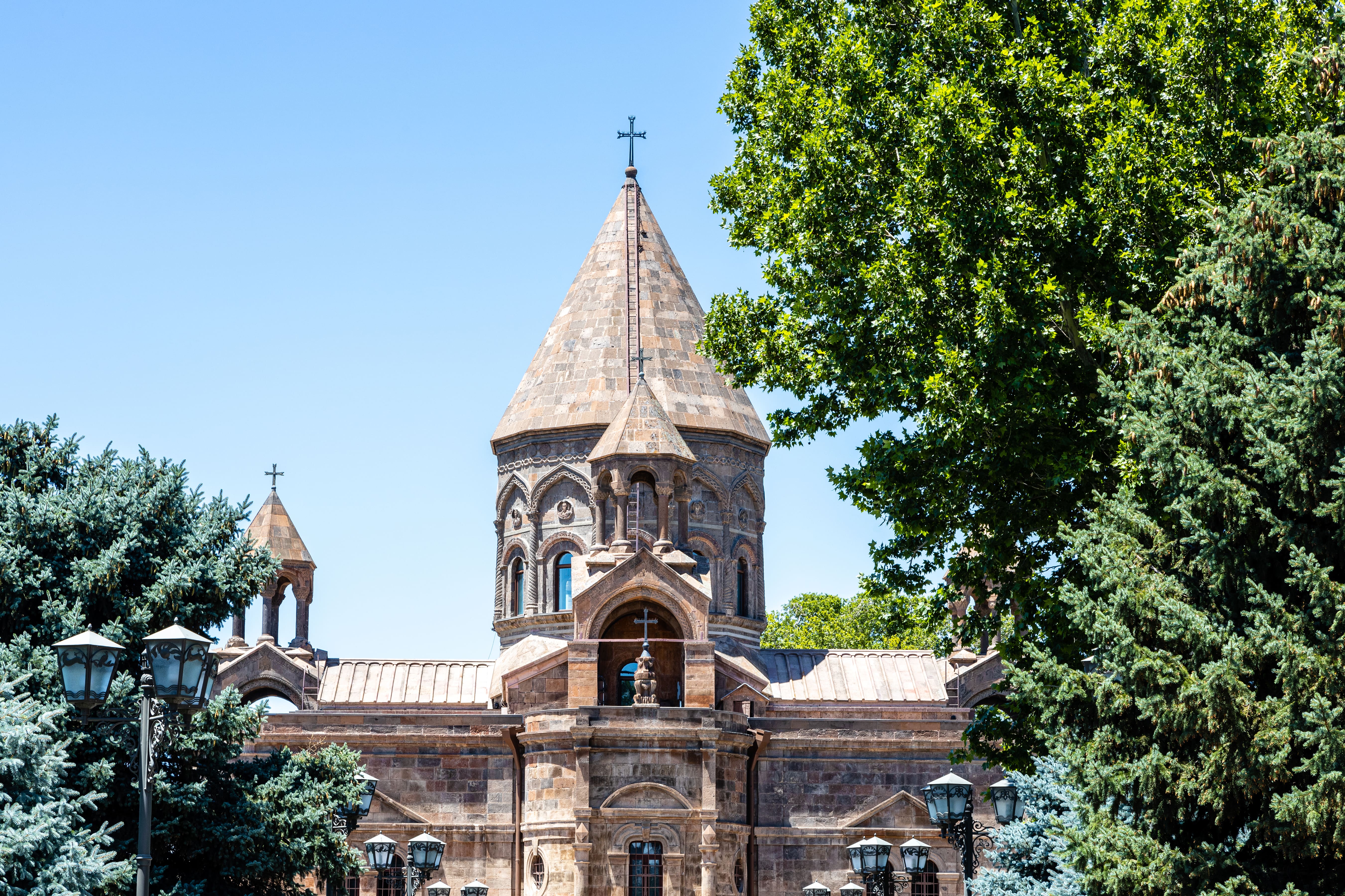 7 церквей за 1 день: Испытайте силу веры (2/13)