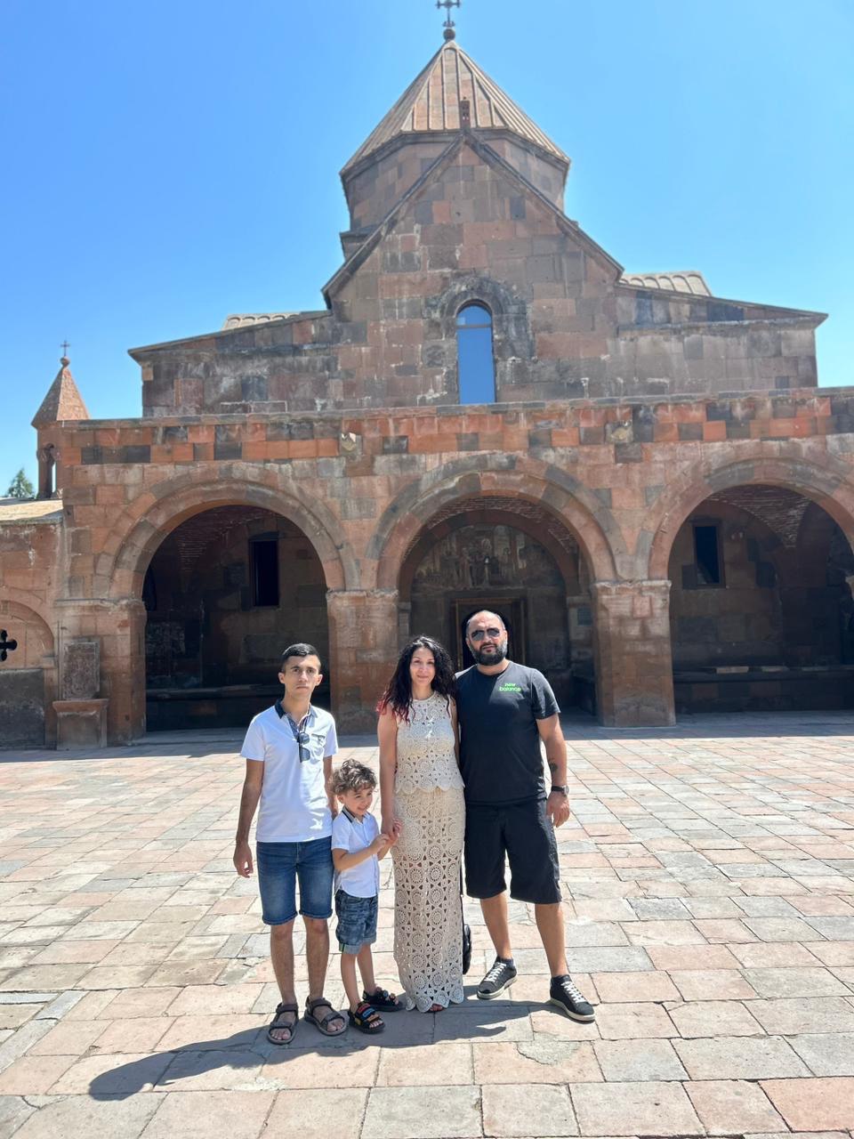 7 церквей за 1 день: Испытайте силу веры (1/13)