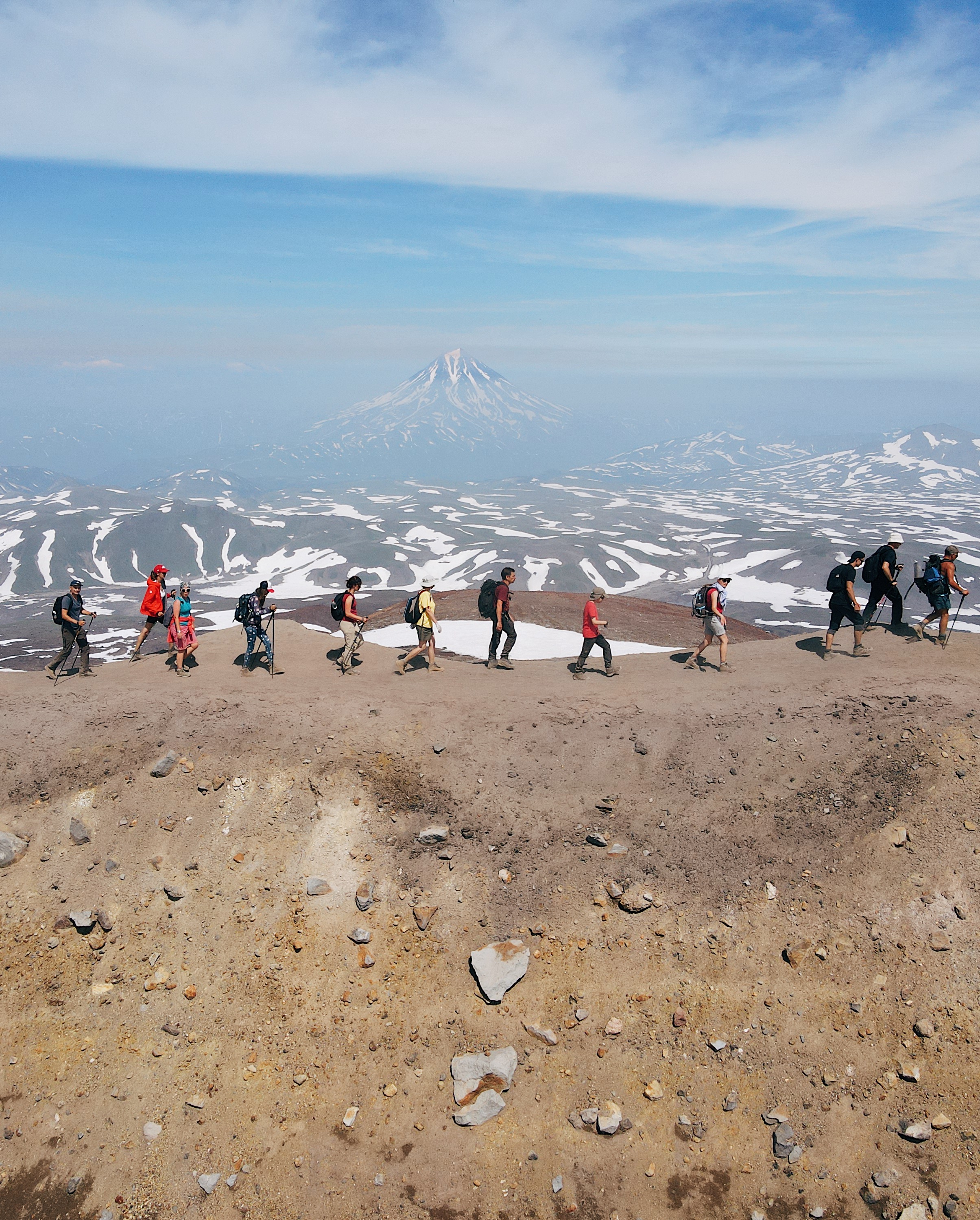 Вулкан Горелый