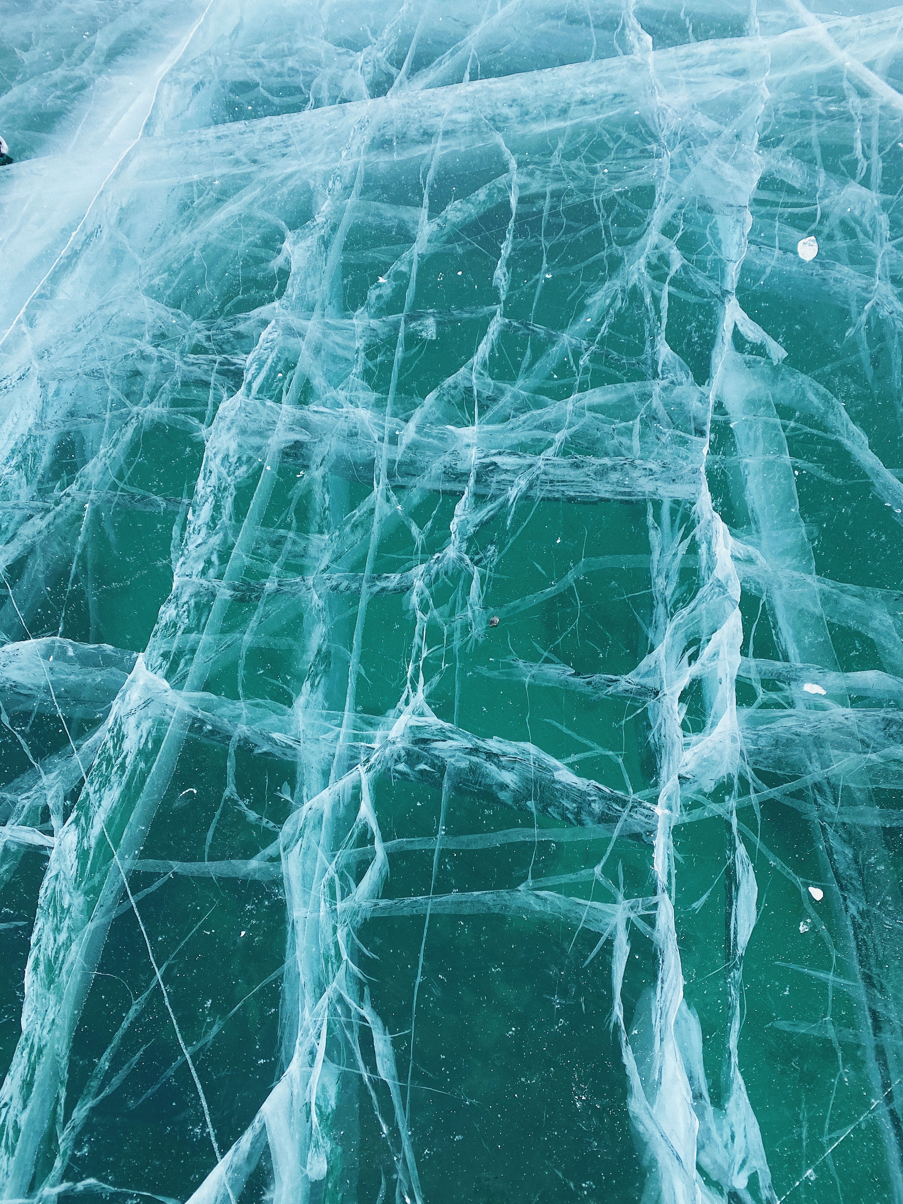 Юг острова и Мыс Дракон