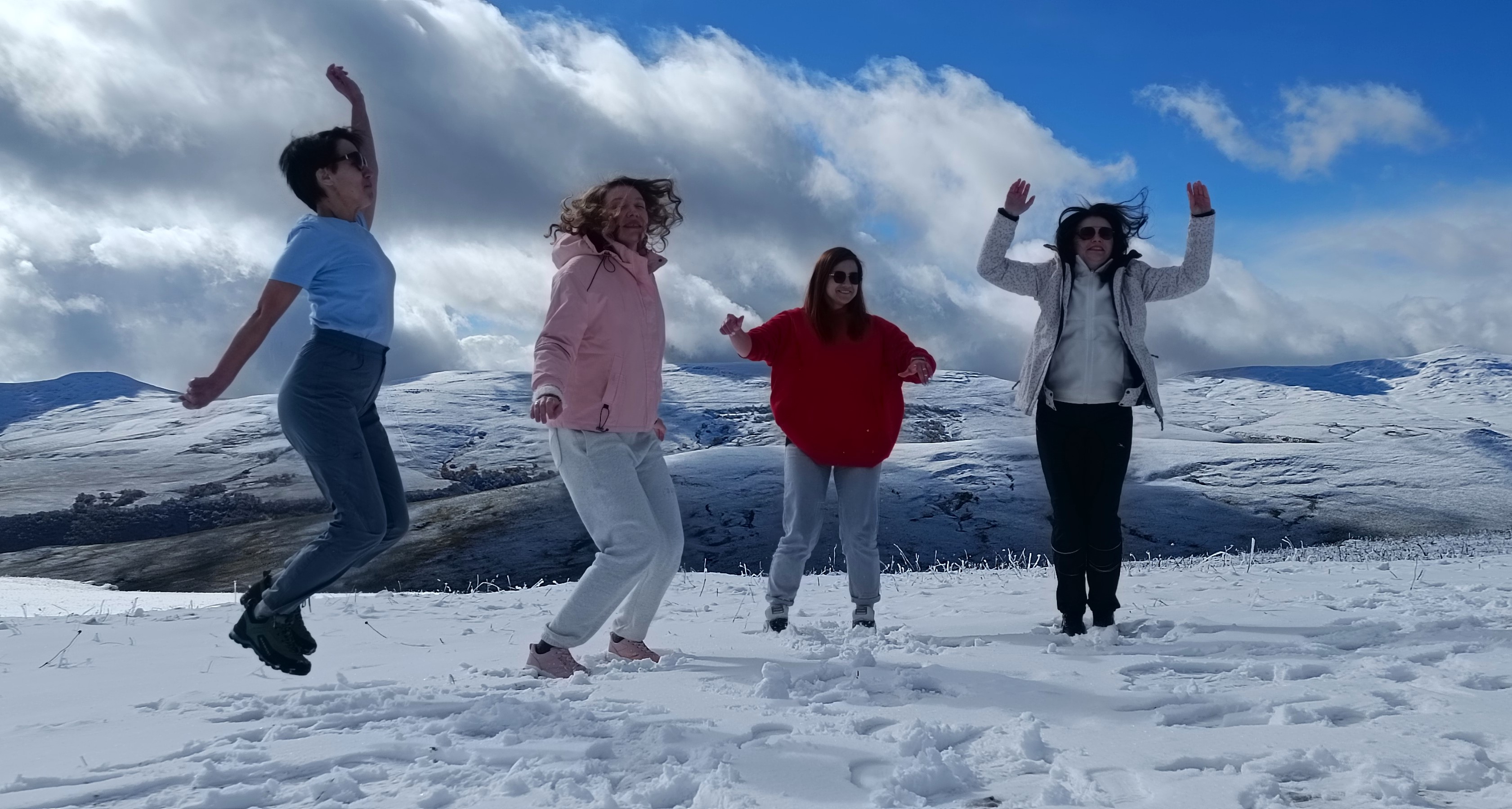 Очарование Кавказа: Эльбрус, Домбай, Джилы-Су