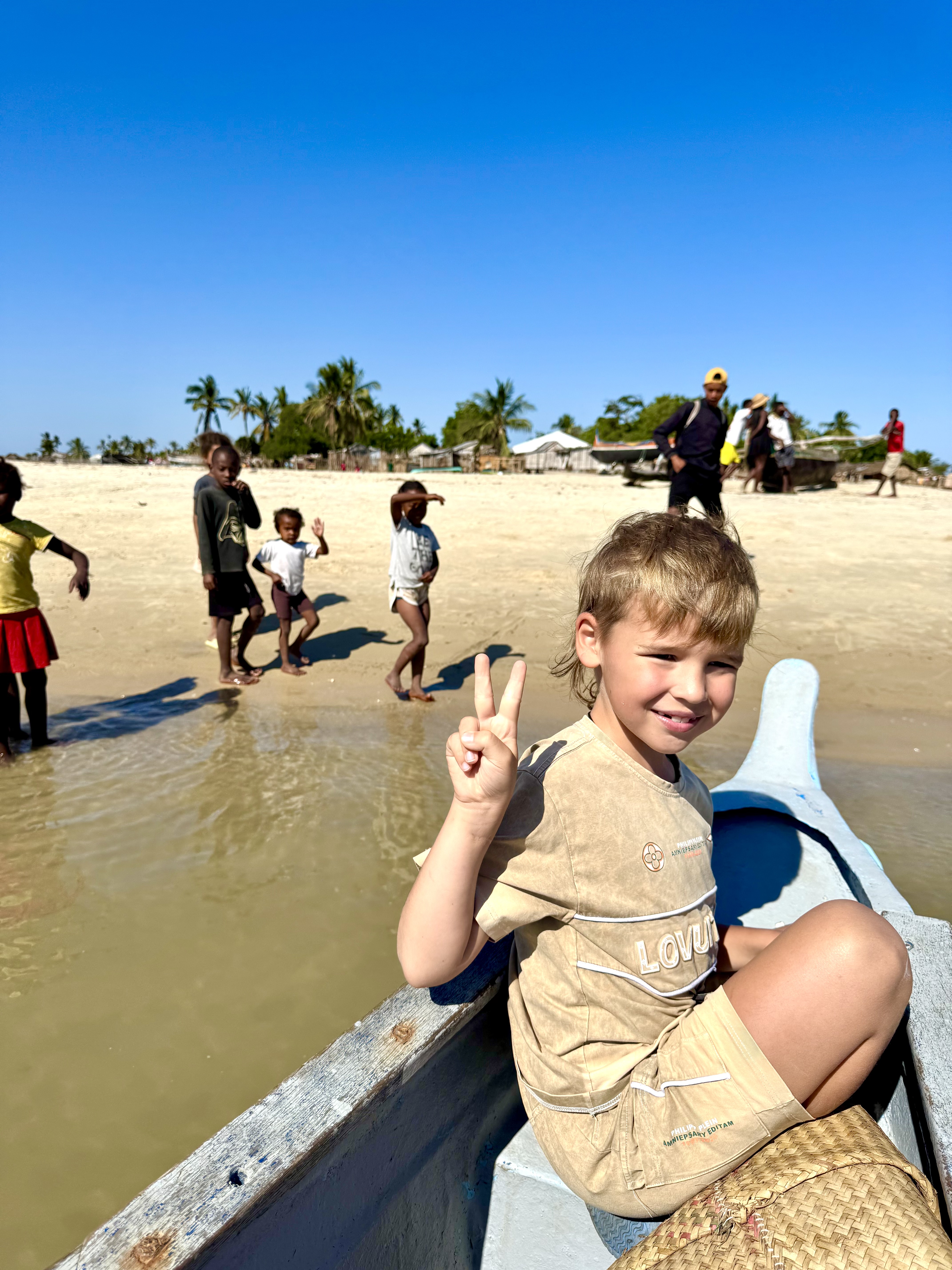 Мадагаскар. Путешествие к Лемурам и Баобабам + Пляжи Носи Бе. (19/43)