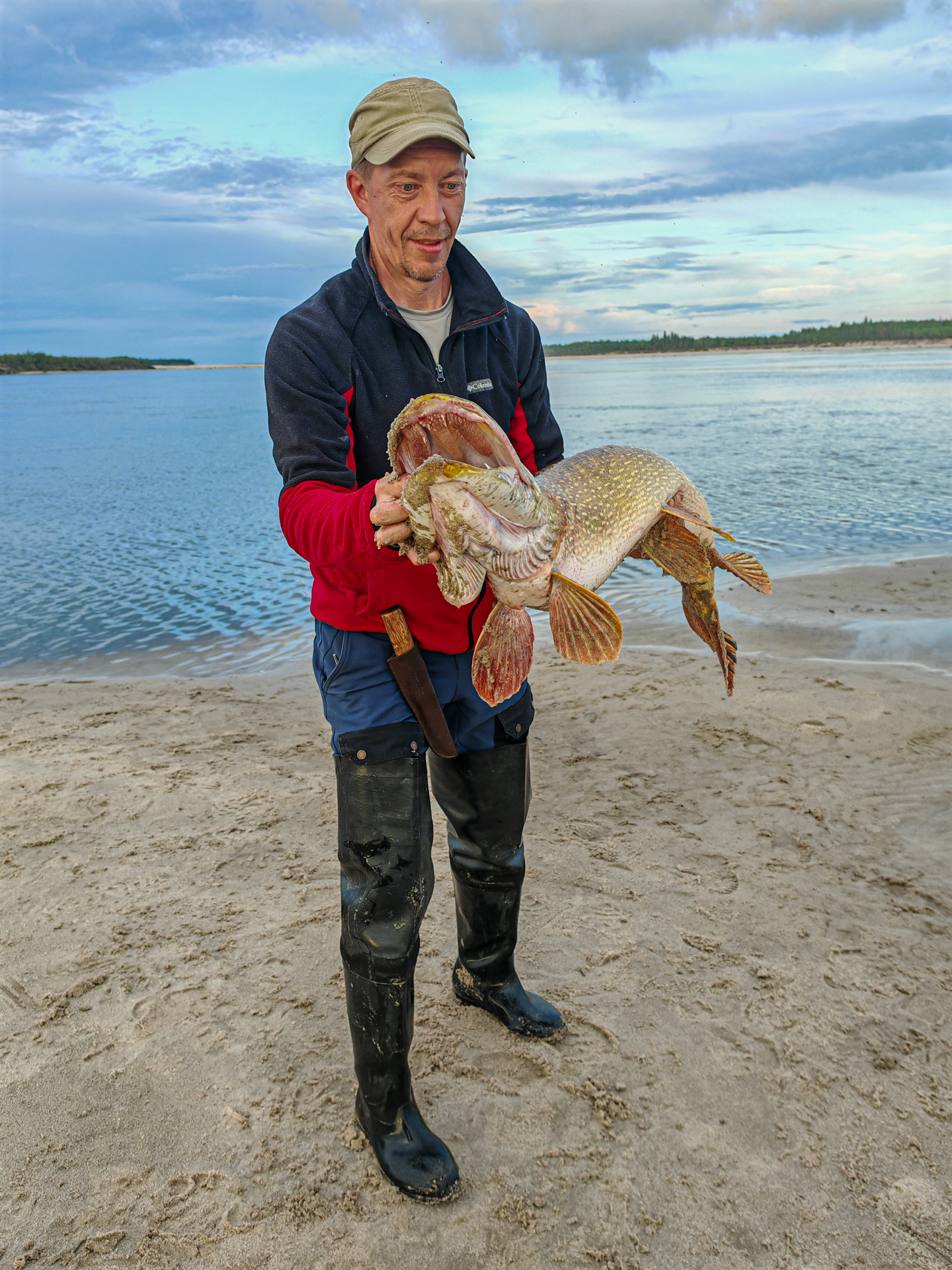 Сплав-отдых-рыбалка на реке Вилюй (9/20)