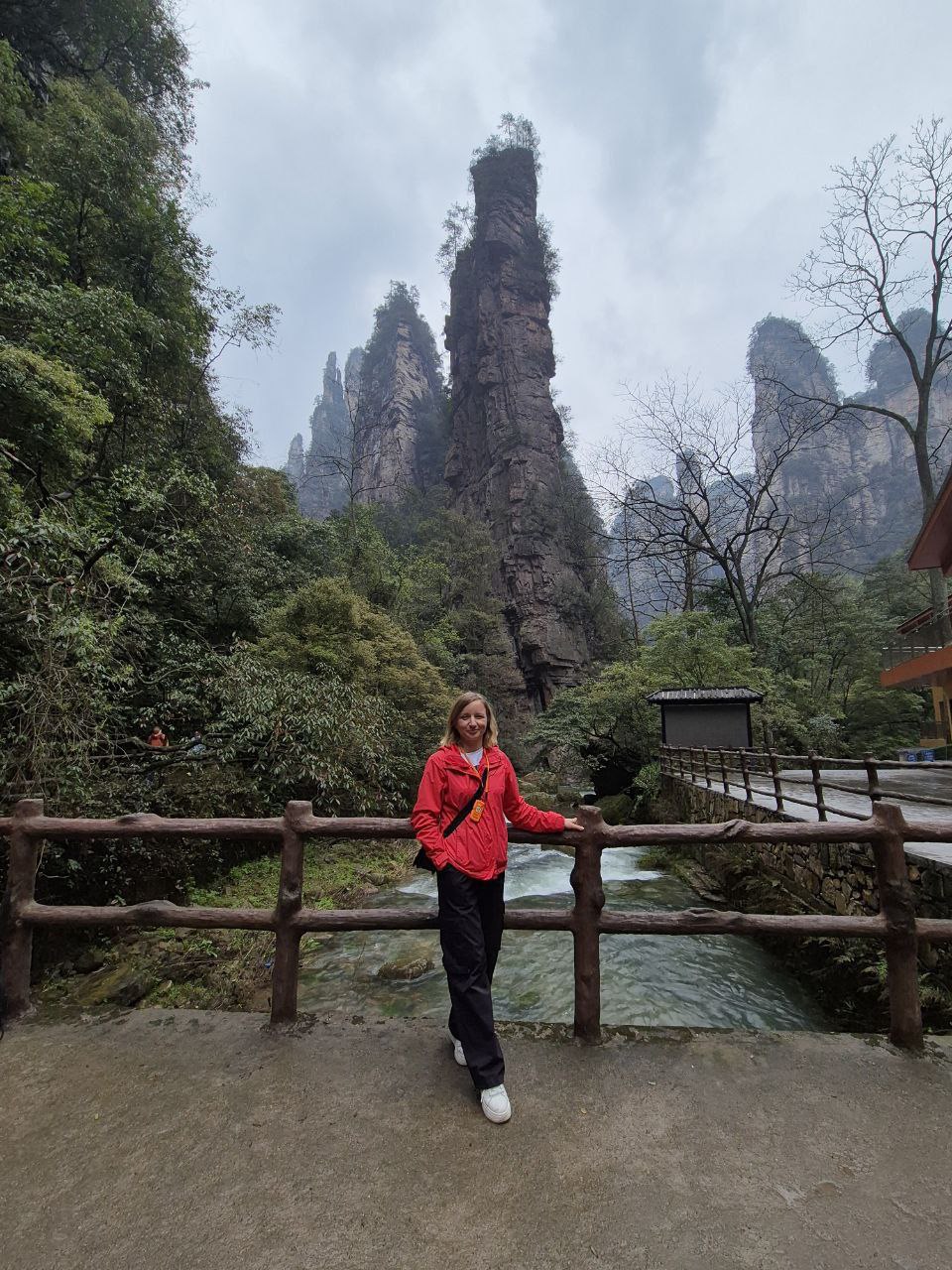 Пекин-Горы Аватара-Шанхай Индивидуальный тур для 2-х, 4х, 6х человек в Китай (7/24)