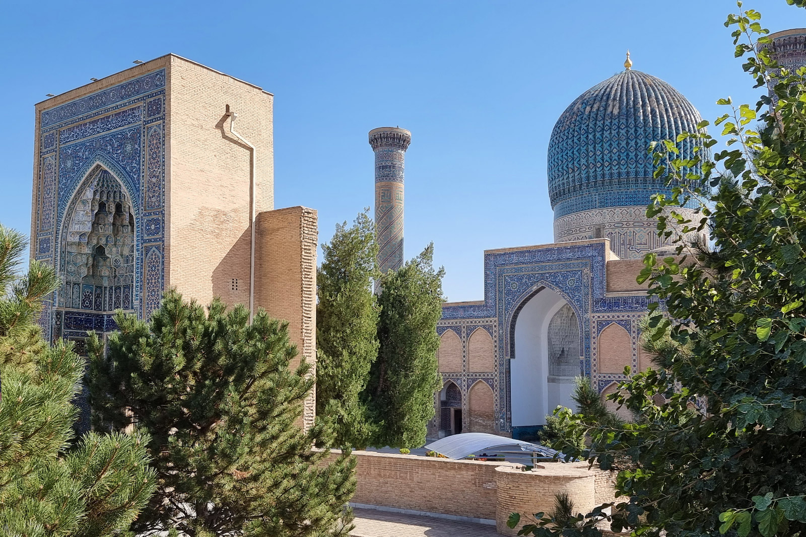 Сокровища Великого Шелкового Пути: Хива, Самарканд, Бухара и Гиждуван (отели 3) (4/96)