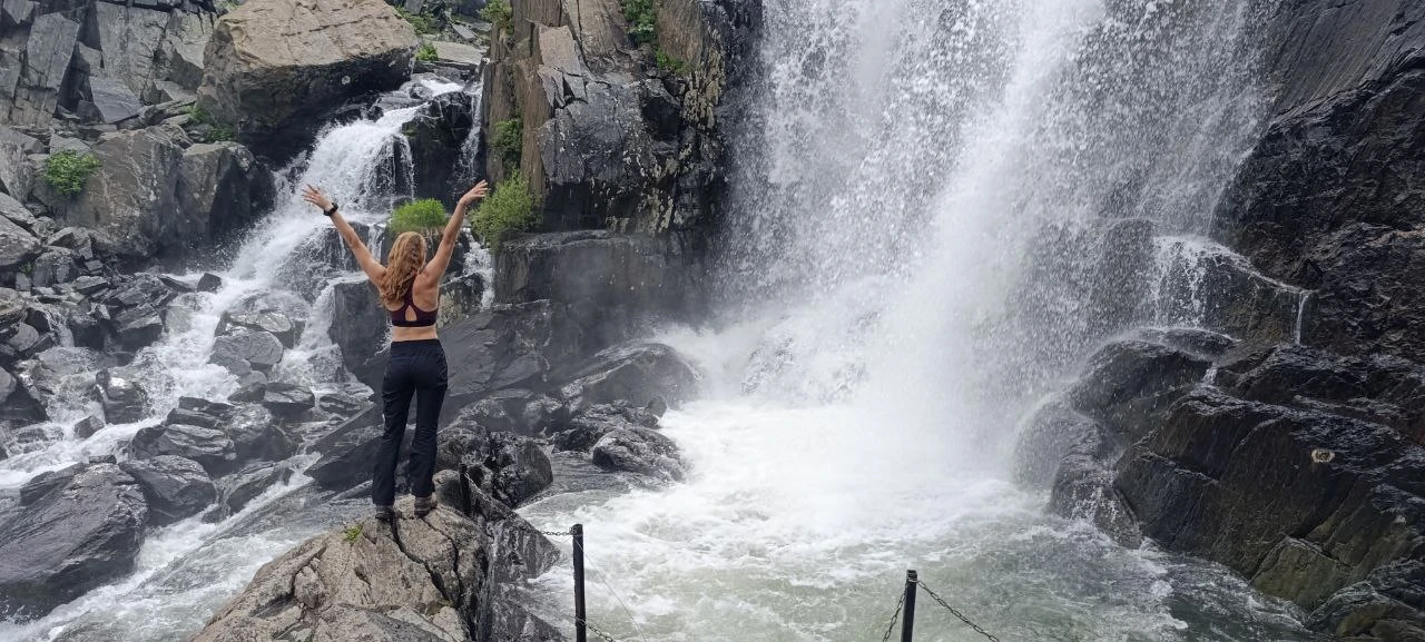 Поход по дикой Монголии без рюкзаков — горы, озера и бескрайние просторы (9/41)