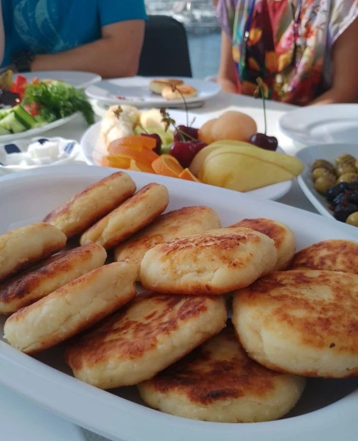 Острова Пхукета и Андаманское море под парусами (20/47)