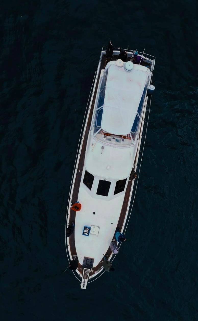 Морская прогулка бухта Русская