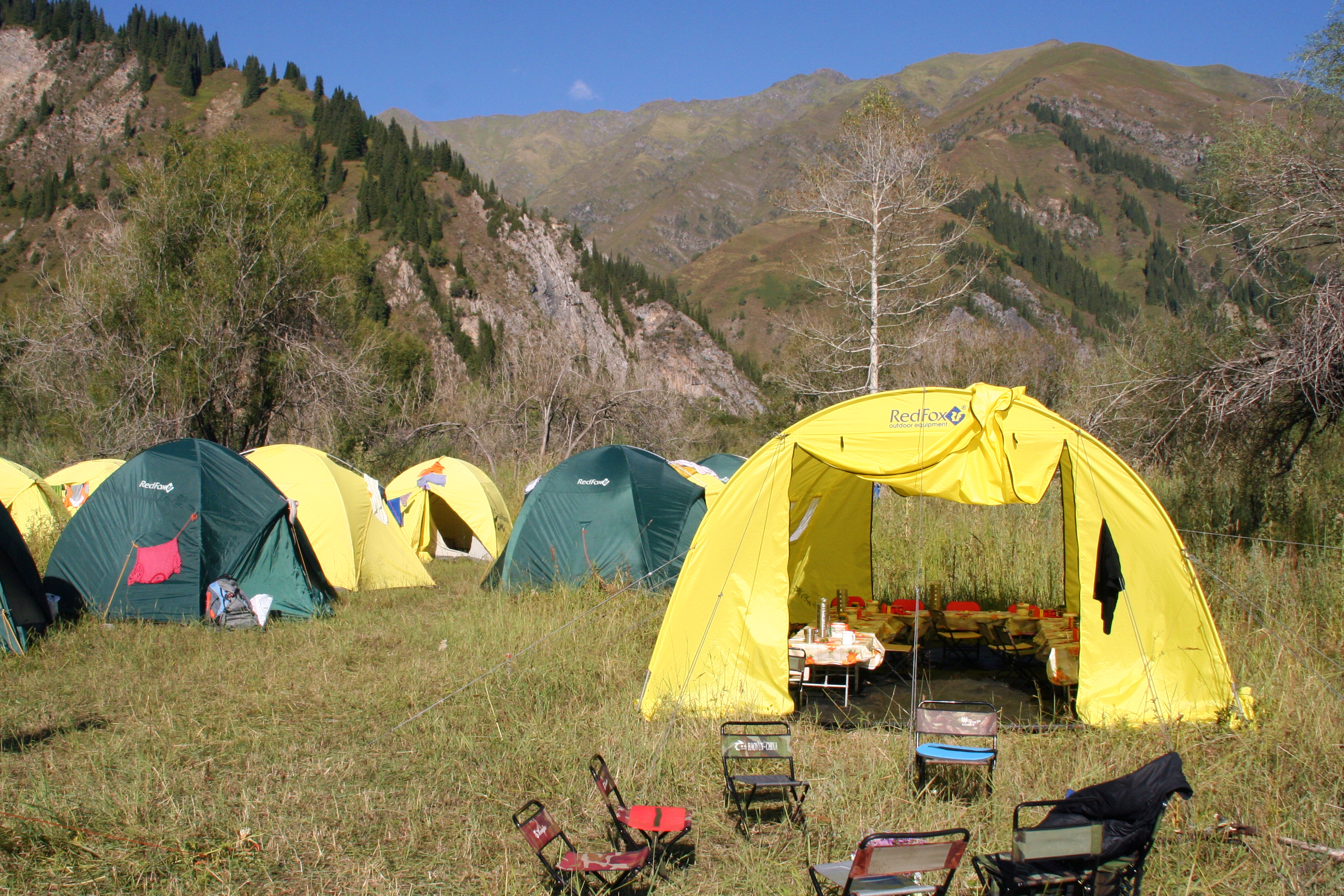 Красивейший треккинг налегке к озеру Сары-Челек - жемчужине Тянь-Шаня. (30/57)