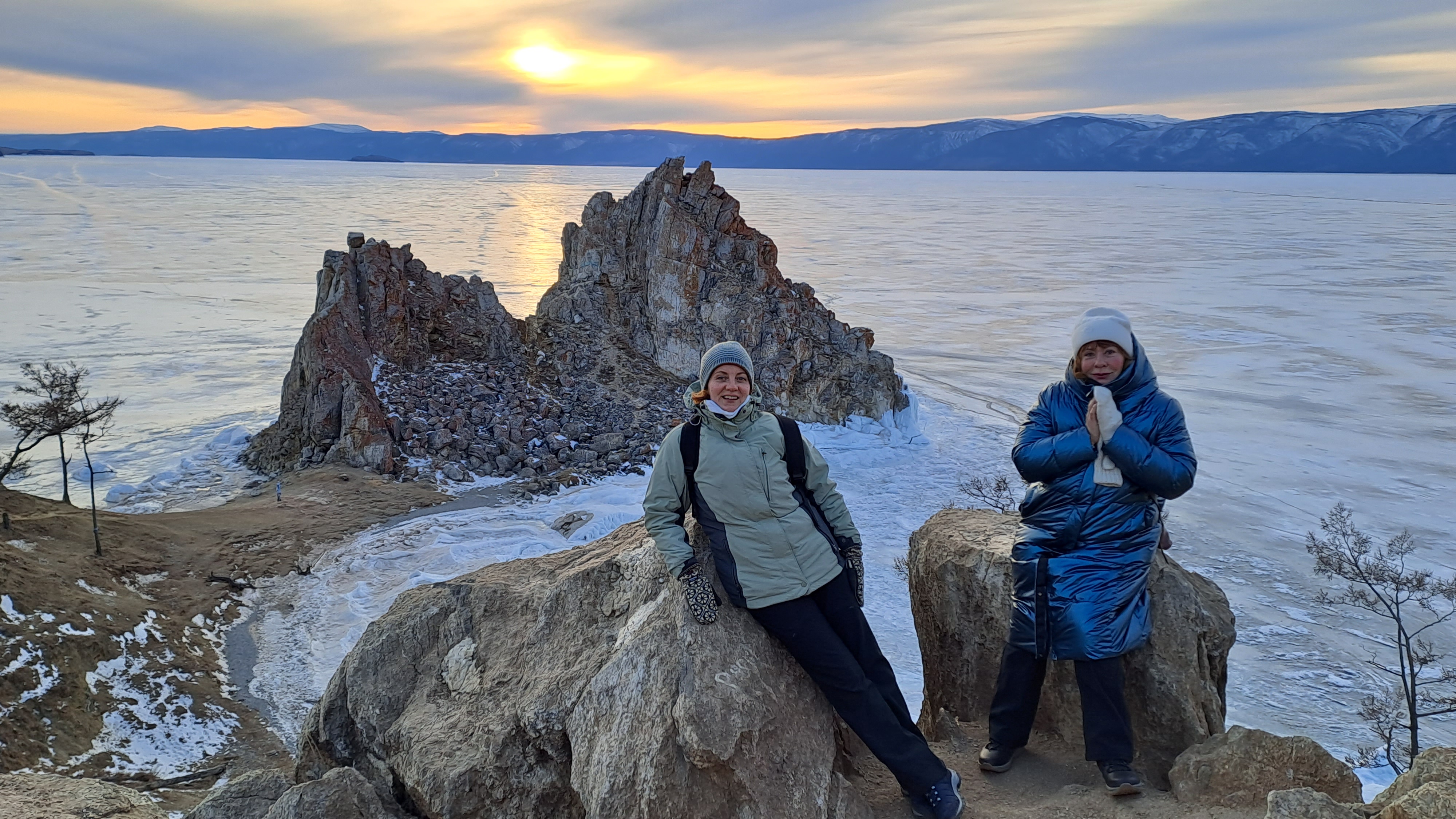 О. Ольхон-самый красивый лед всего Байкал-по пути