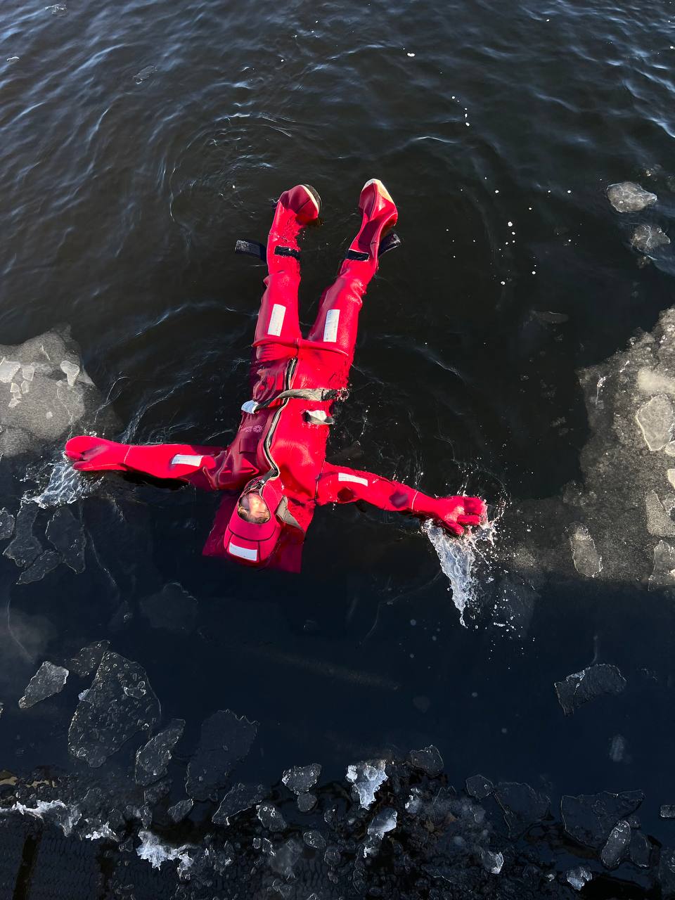 На край земли! Мурманск + Териберка: охота за сиянием, айс-флоатинг (4/21)