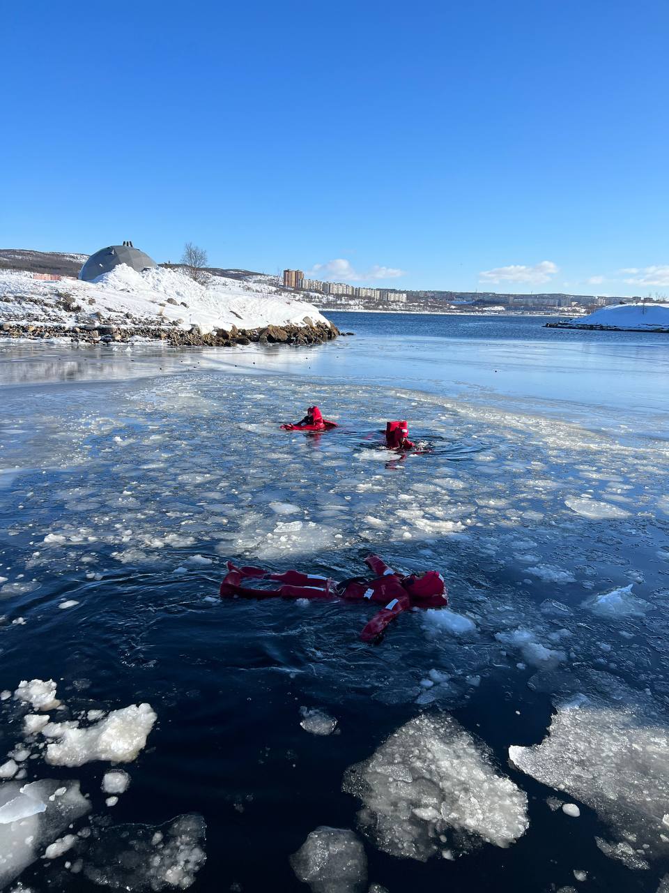 На край земли! Мурманск + Териберка: охота за сиянием, айс-флоатинг (5/21)