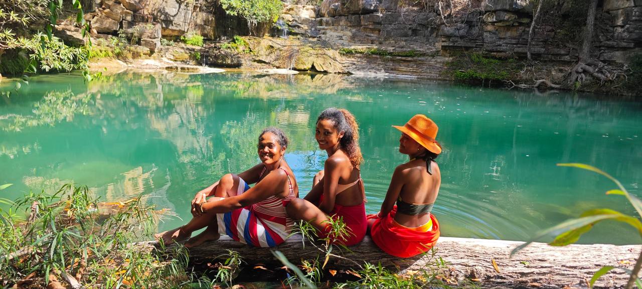 Дикий трип - Сплав По Реке & Цинги & Баобабы Мадагаскара (2/62)