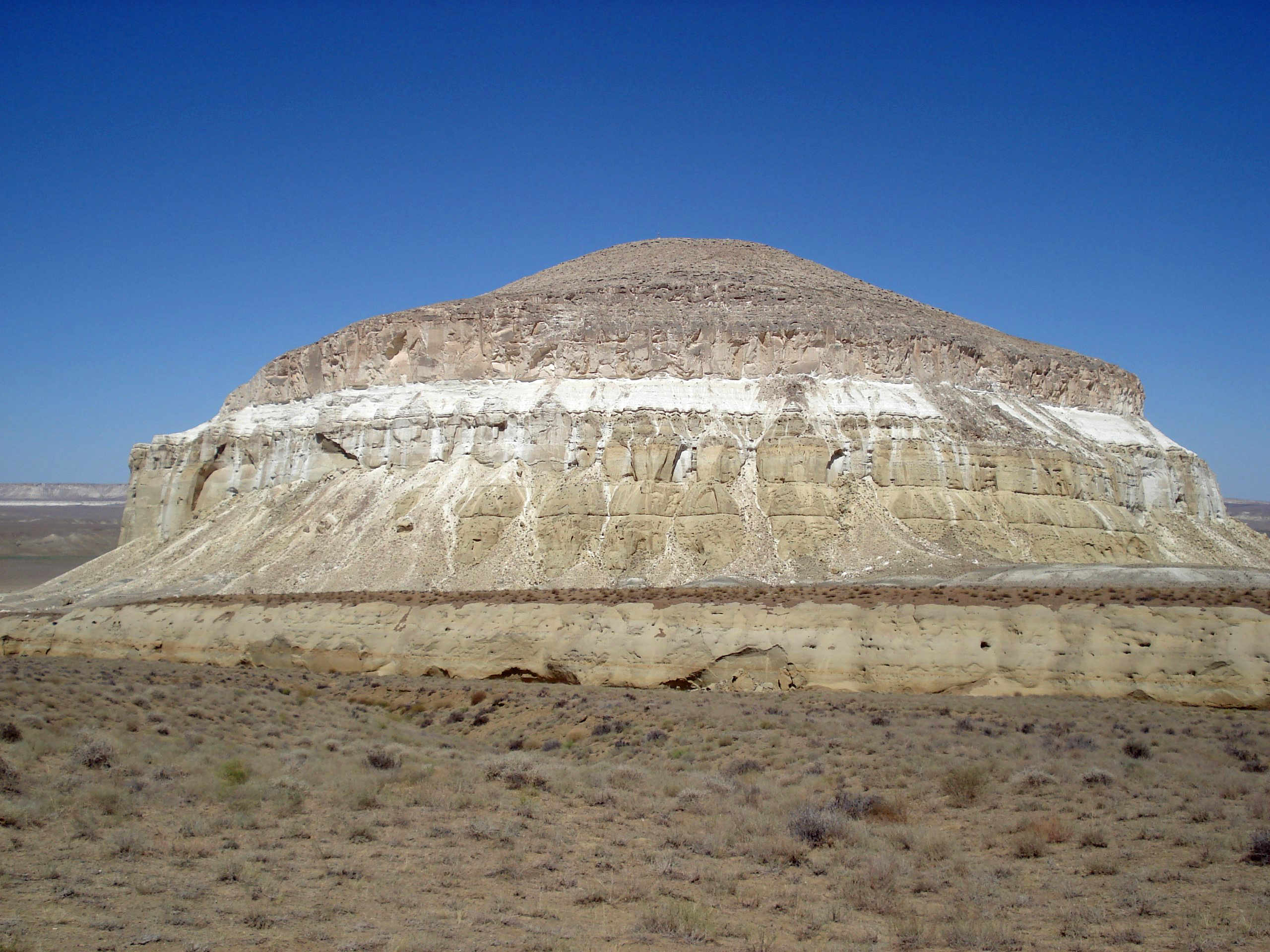 Затерянный мир Мангистау: джип-тур в Казахстане с отдыхом на море (2/9)