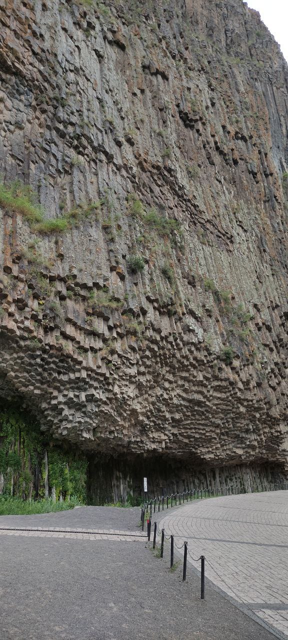 Хайкинг в ущелье реки Азат & Симфония камней (4/8)