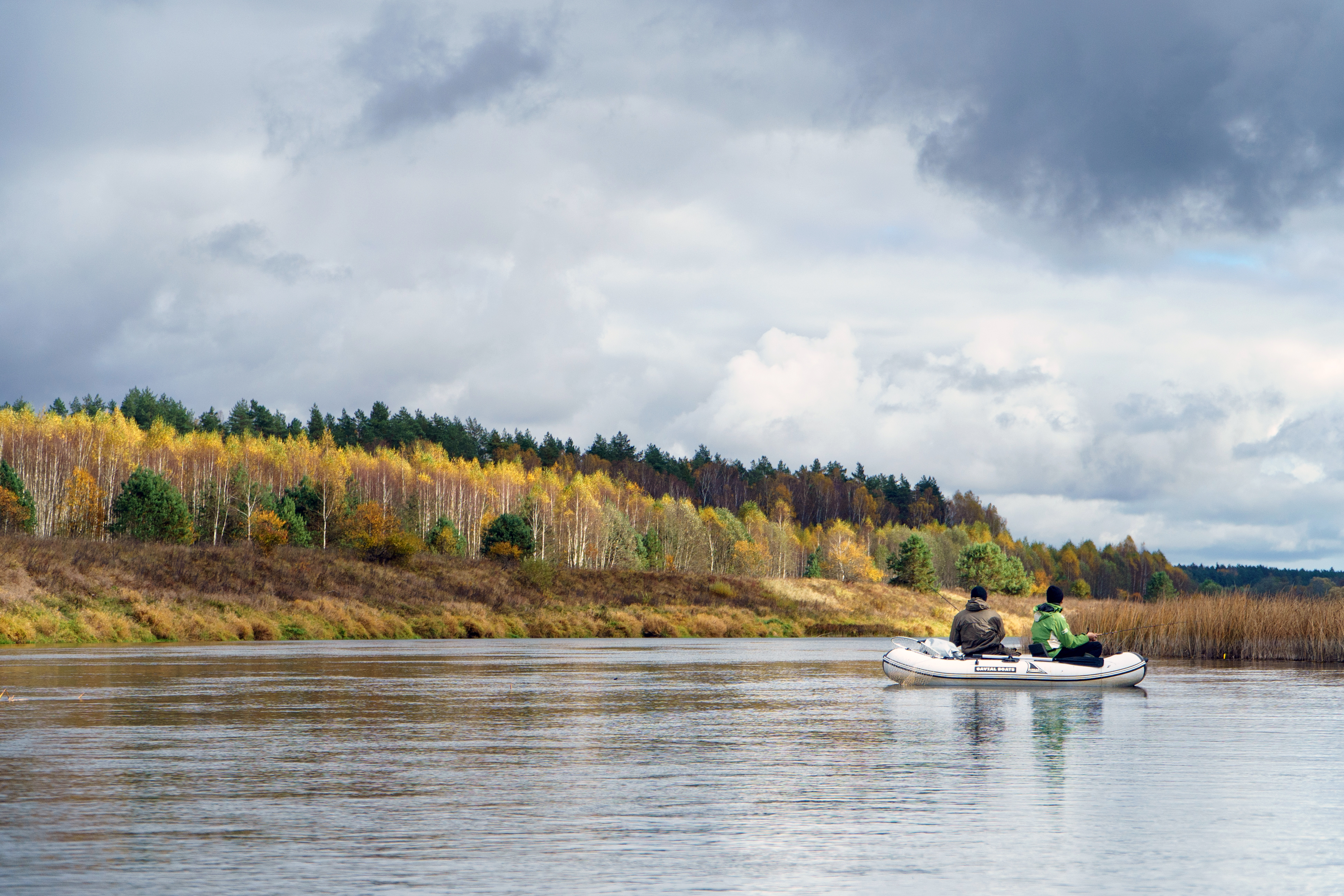 Школа рыбака: рыбалка для новичков с проживанием в гостевом доме