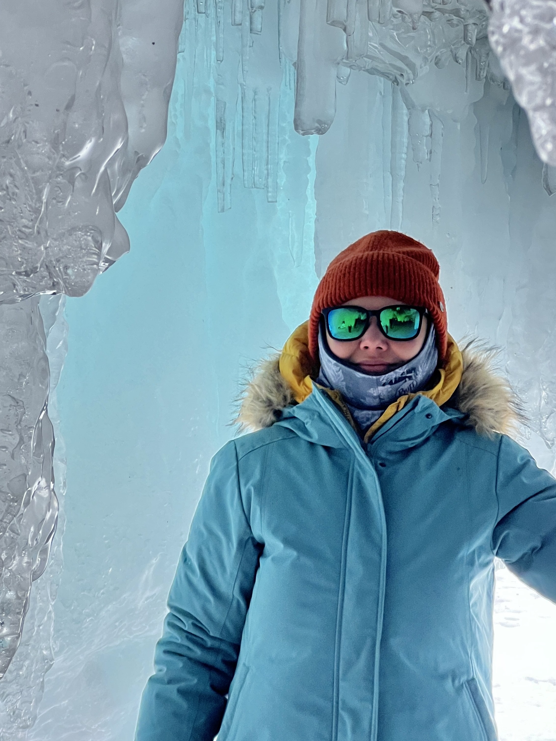 Путешествия по мысам и обед на льду