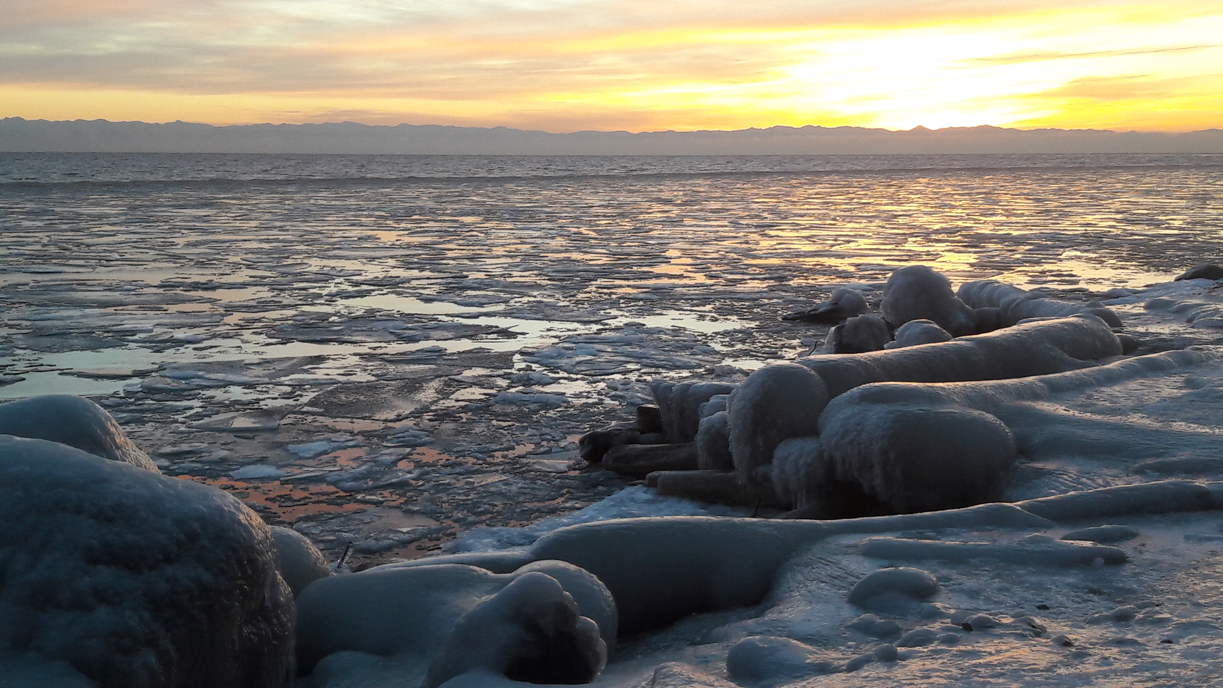 День в п. Листвянка