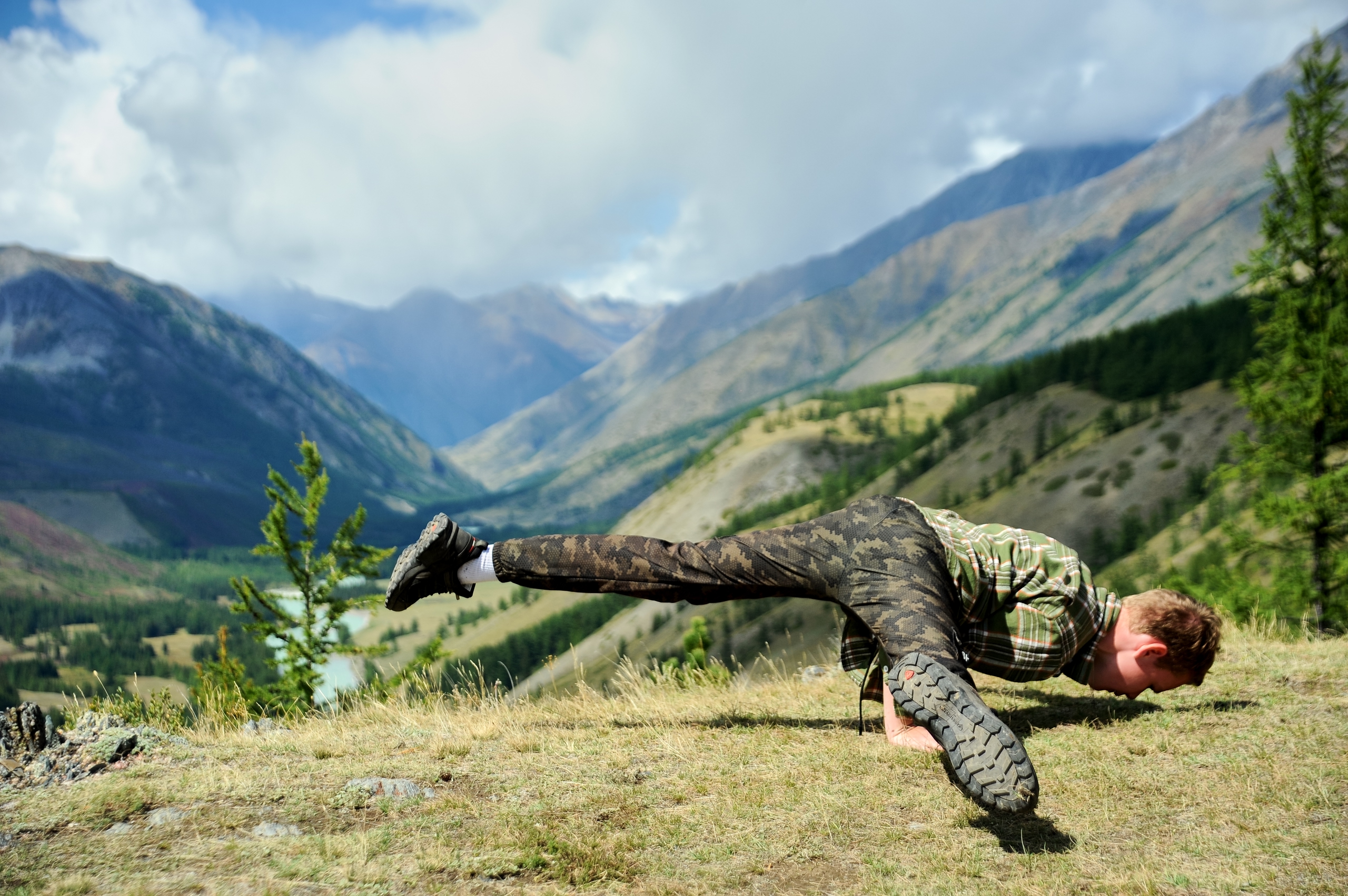 Авто экспедиция в дальний Алтай! Долина Аргута, где мало кто был (15/37)