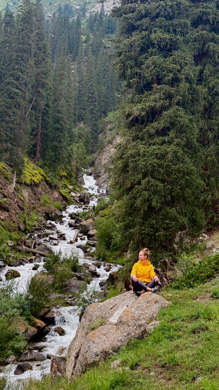 Кыргызстан. Экспедиция Иссык-куль и горные озера.  Йога и путешествие (13/47)