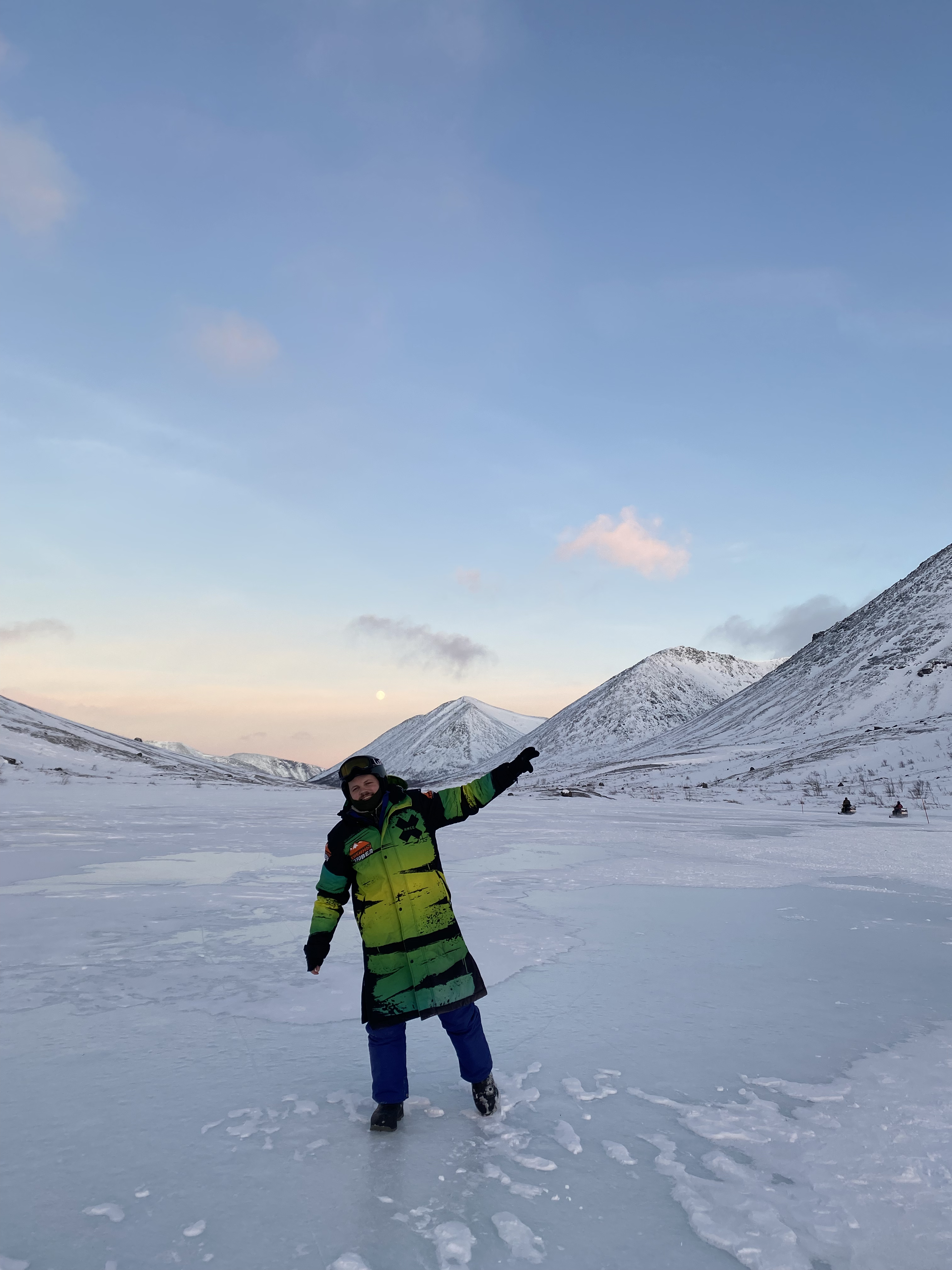 Частный тур для мужчин. Хибины. Белое море. Снегоходы, рыбалка, флоатинг, горнолыжка. (11/26)