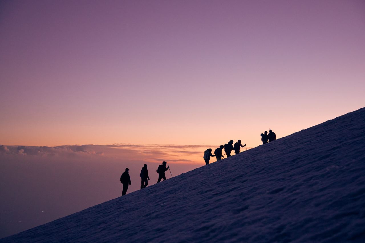 Восхождение на вершину горы Арарат 5137