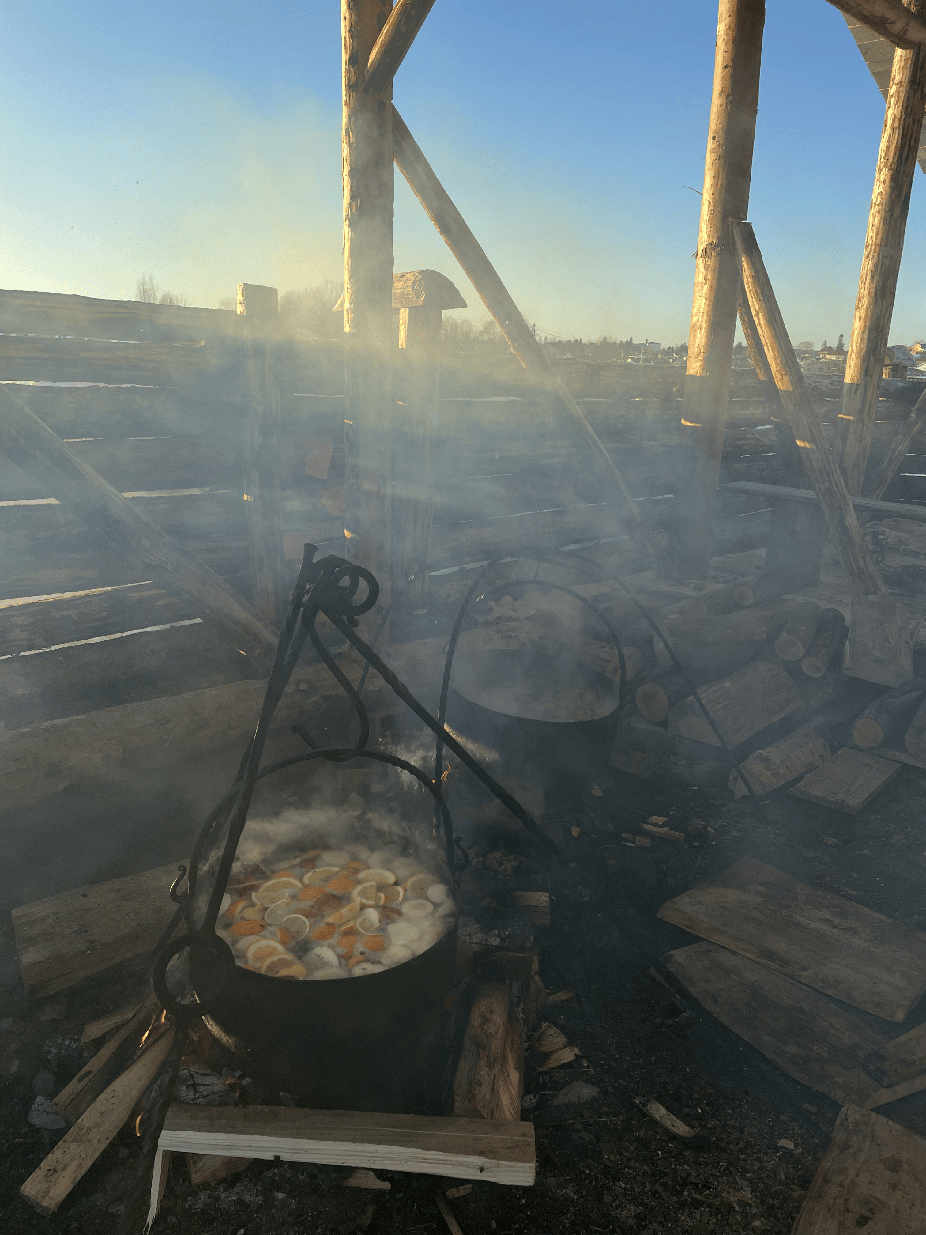 Мужской премиальный тур в Карелию: Рускеала, хивусы, зимняя рыбалка, водопады. (9/21)