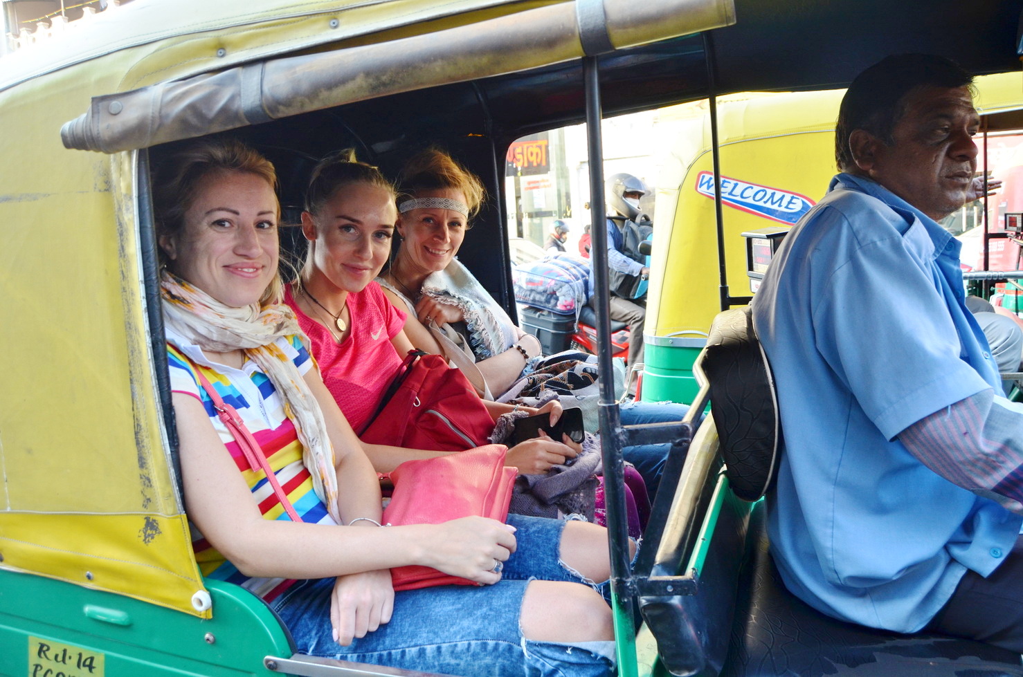 Затерянный храм, дворцы и замки Индии, пляжный отдых в Керале (10/28)