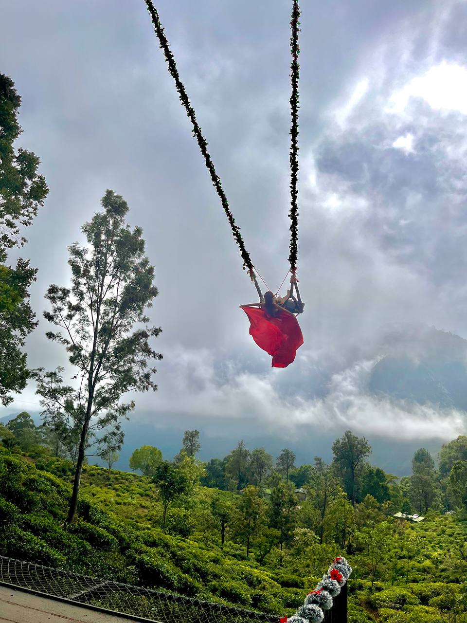 Поезд мечты и полёт над джунглями