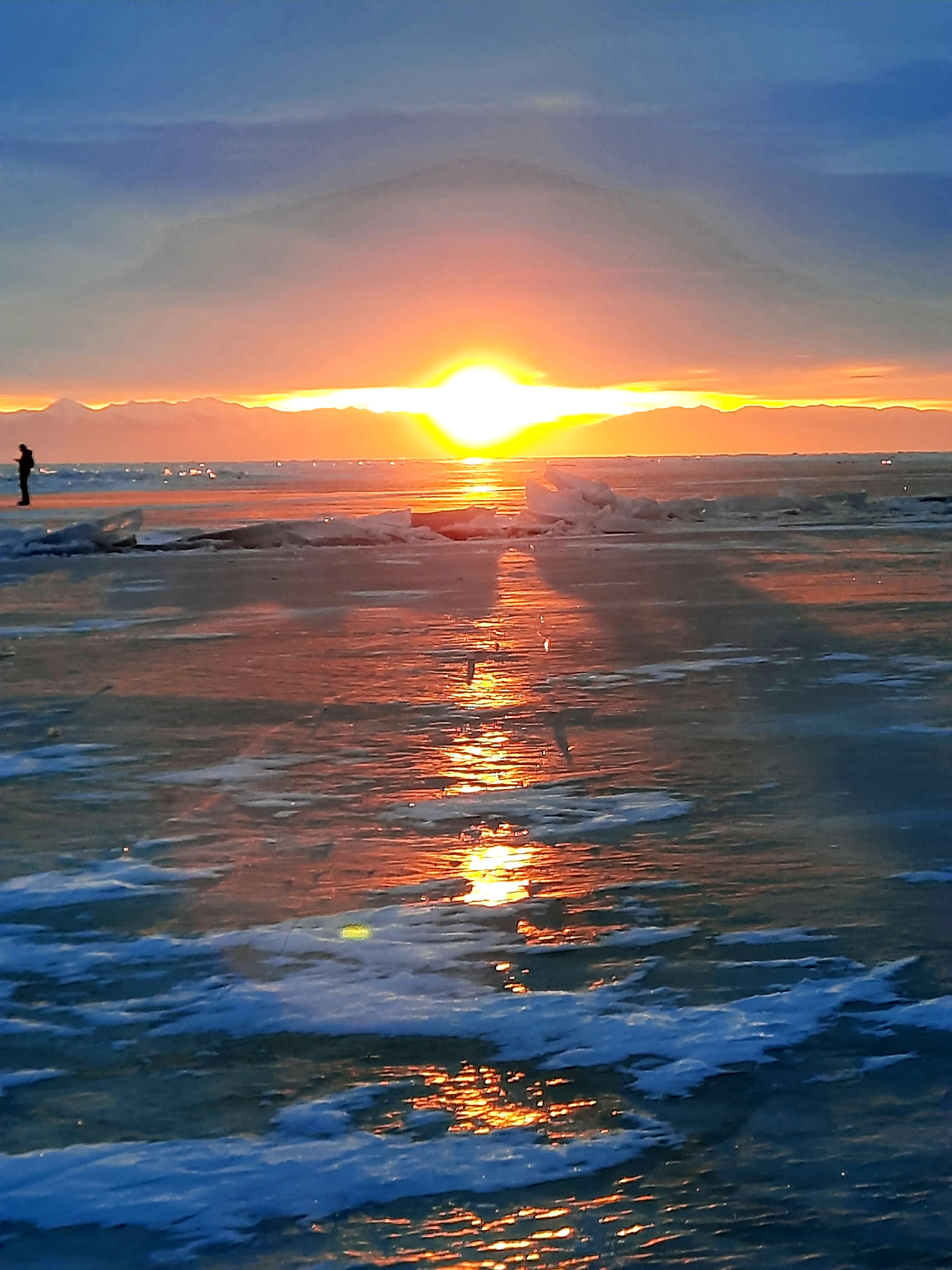 Ледяные просторы Байкала (пеший поход по льду Байкала) (13/15)