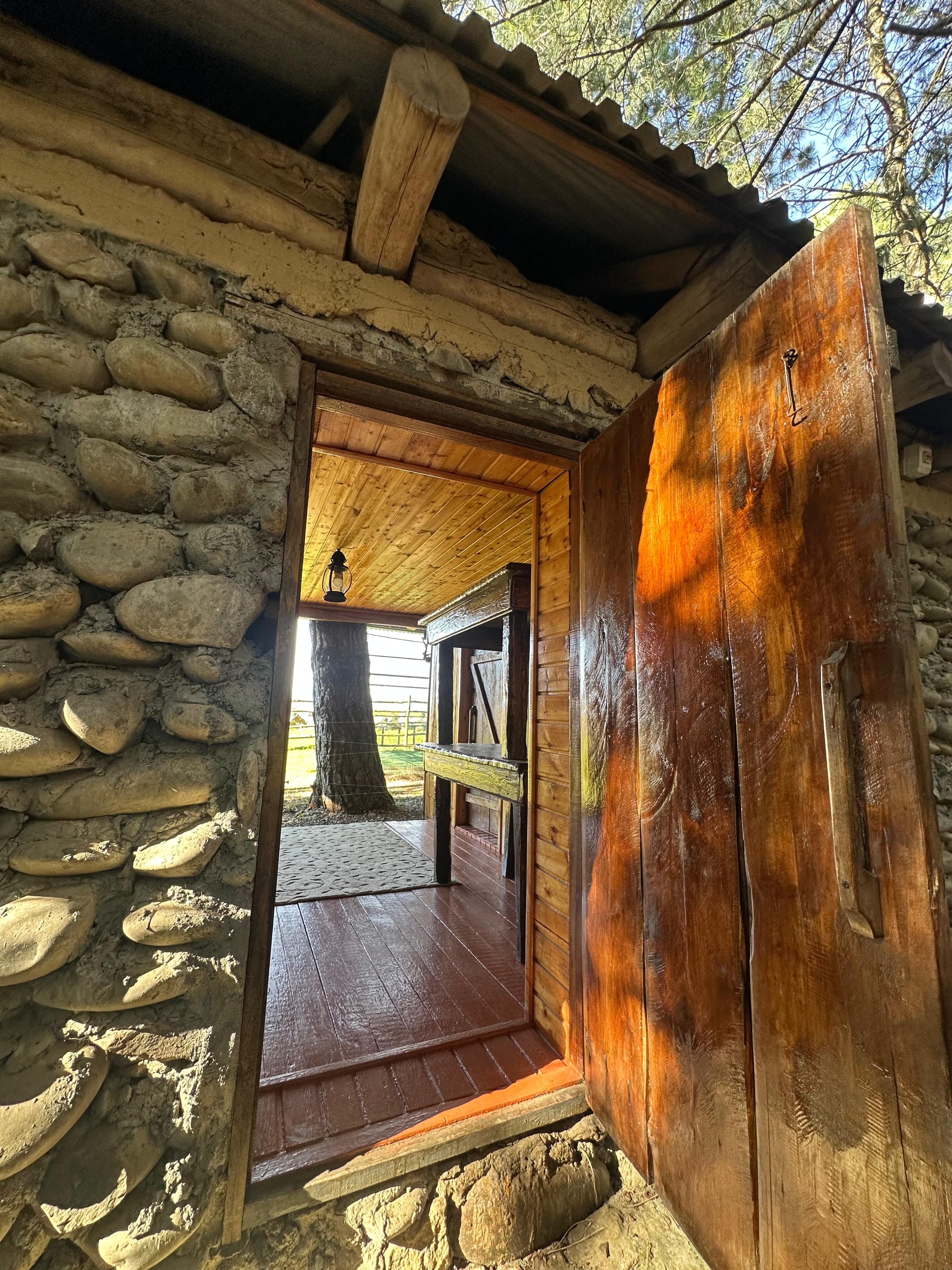 Захватывающие виды Чечни - Беной - Ахки-Т1ай и Шира Бена юрт (19/35)