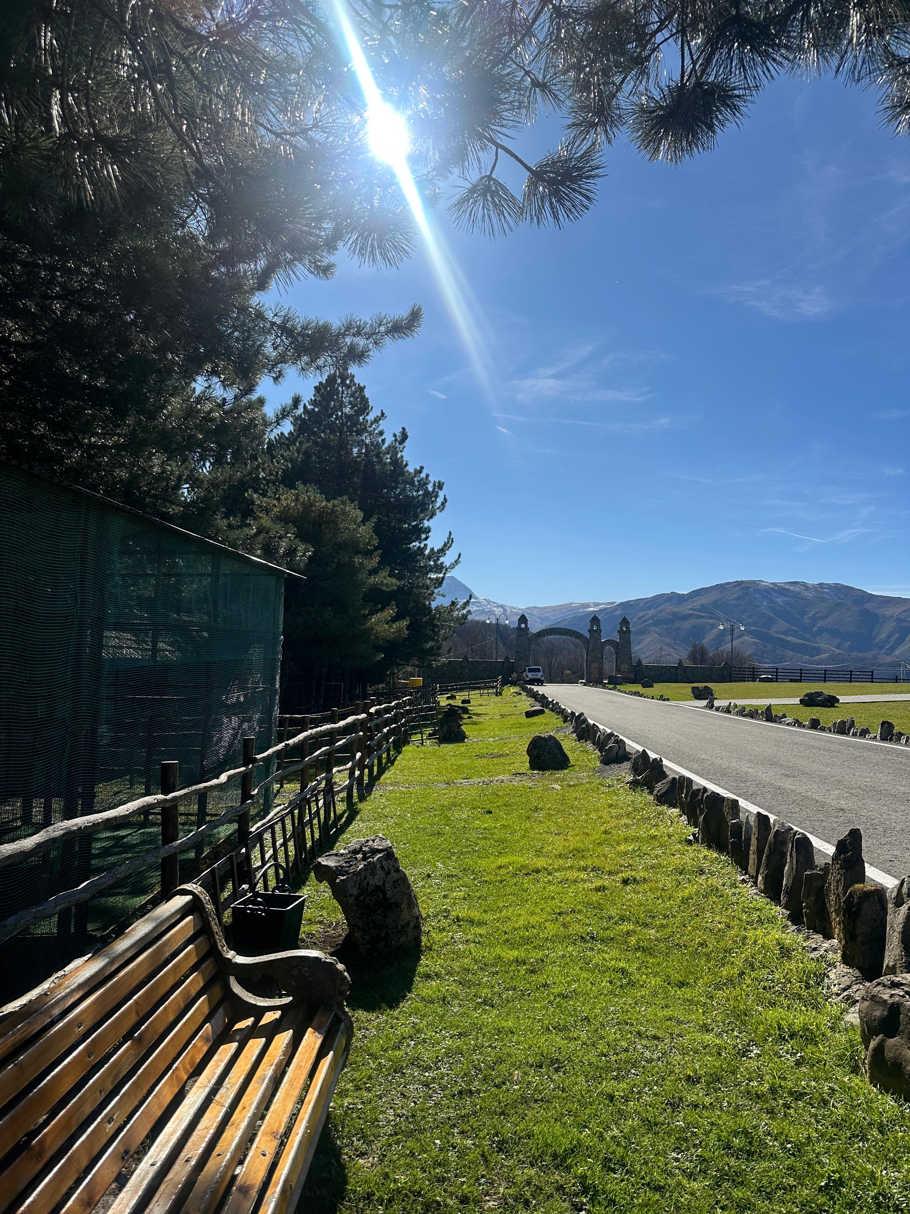 Захватывающие виды Чечни - Беной - Ахки-Т1ай и Шира Бена юрт (9/35)