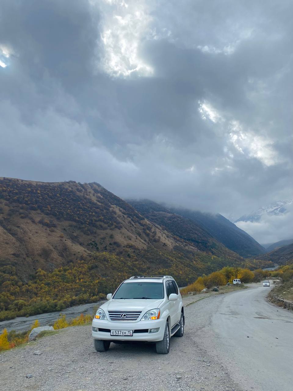 Северная Осетия. На джипах, отель в горах, сауна и бассейн, мини группа (4/32)