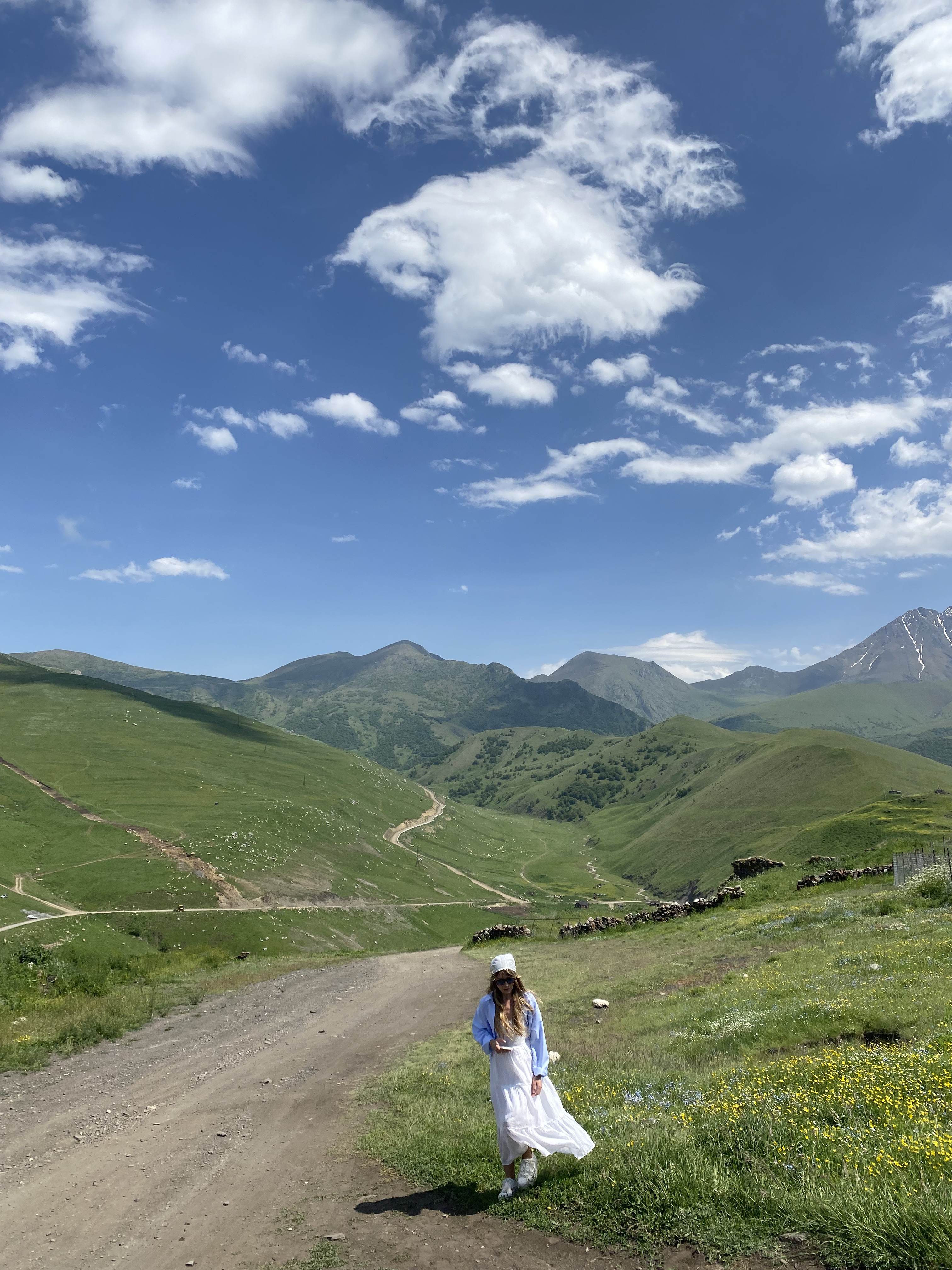 Северная Осетия. На джипах, отель в горах, сауна и бассейн, мини группа (16/32)