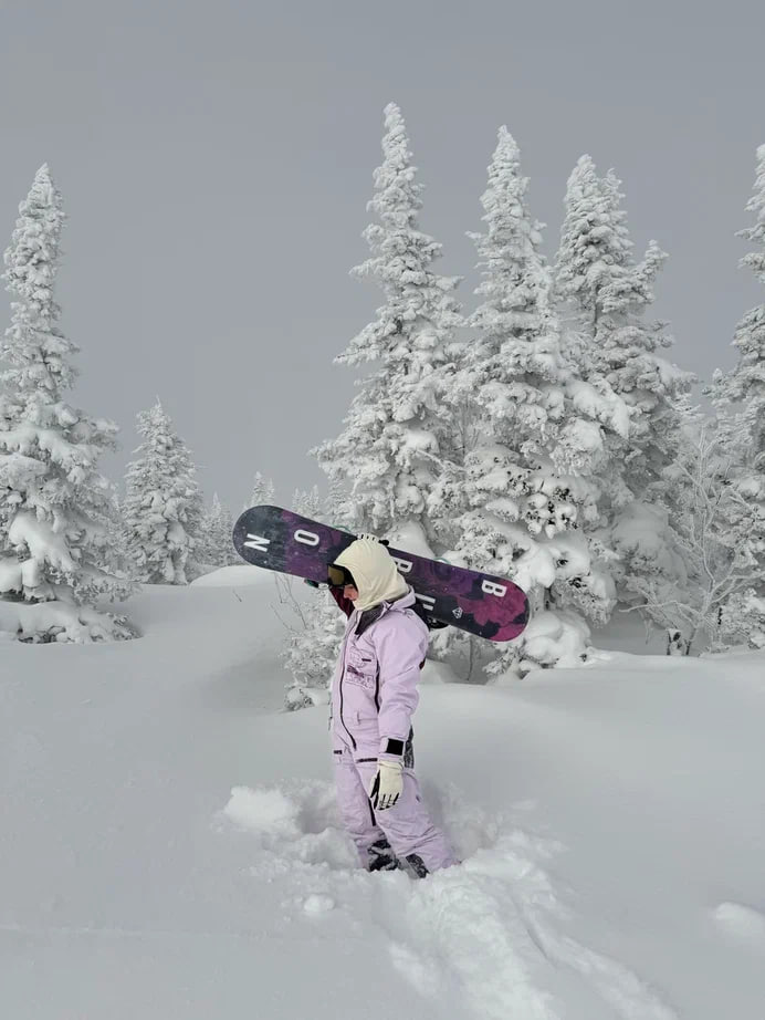 Шерегеш уютный и бесшабашный: коттедж, олени, снегоходы, бары и катка