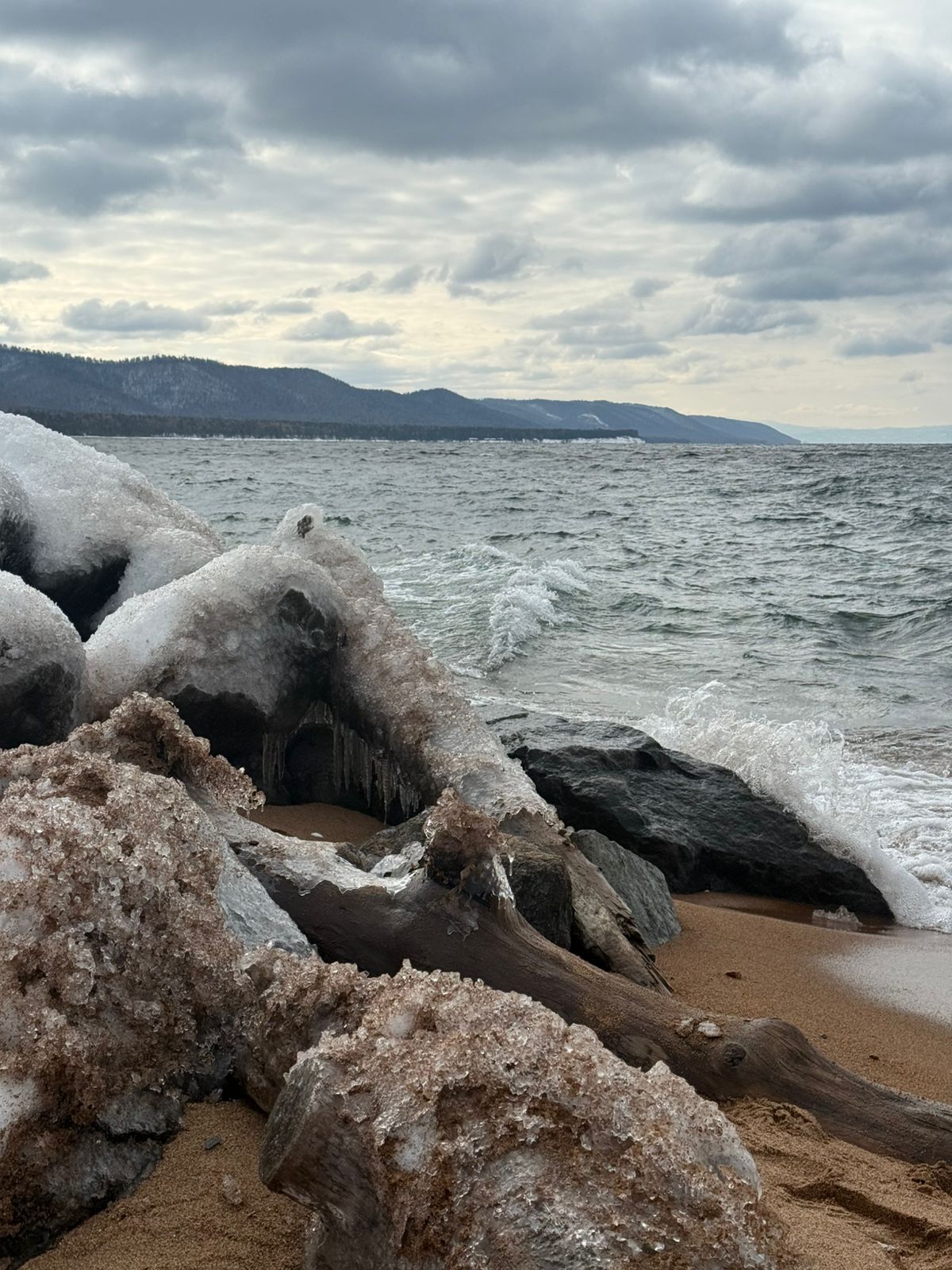 Энергия Байкала: горячие источники, природа, настоящие северные олени (9/16)